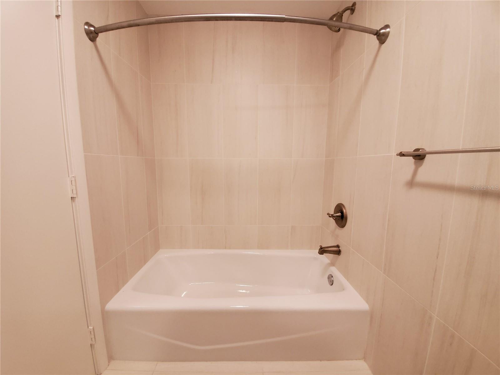 5015 EASTCHESTER DR, SARASOTA, FL, 34234