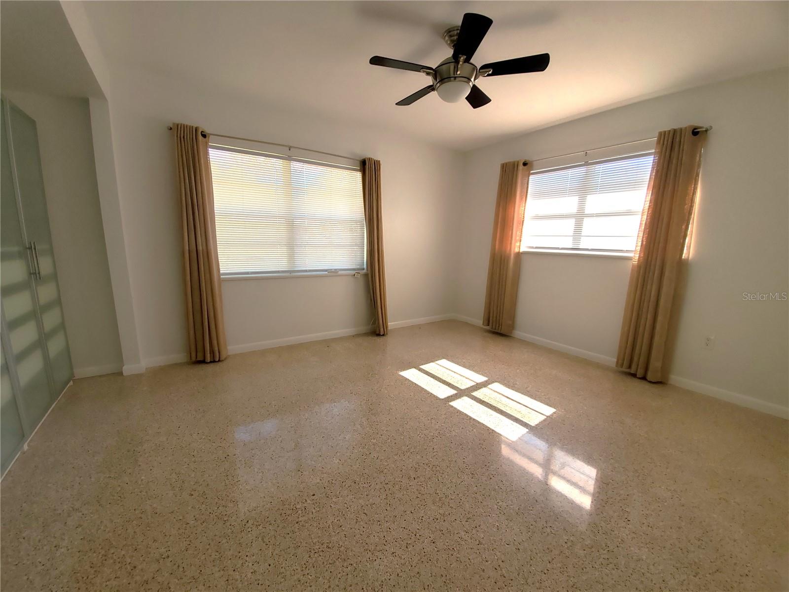 5015 EASTCHESTER DR, SARASOTA, FL, 34234