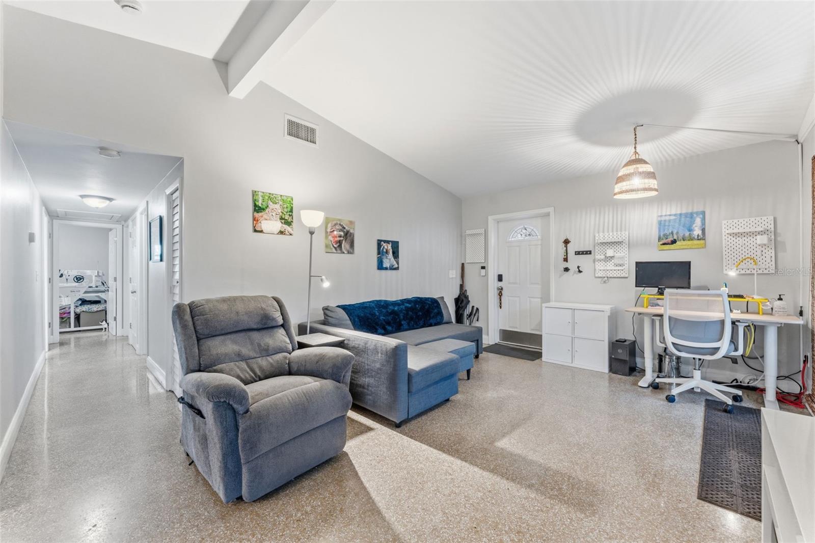 8018 N OLA AVE, TAMPA, FL, 33604