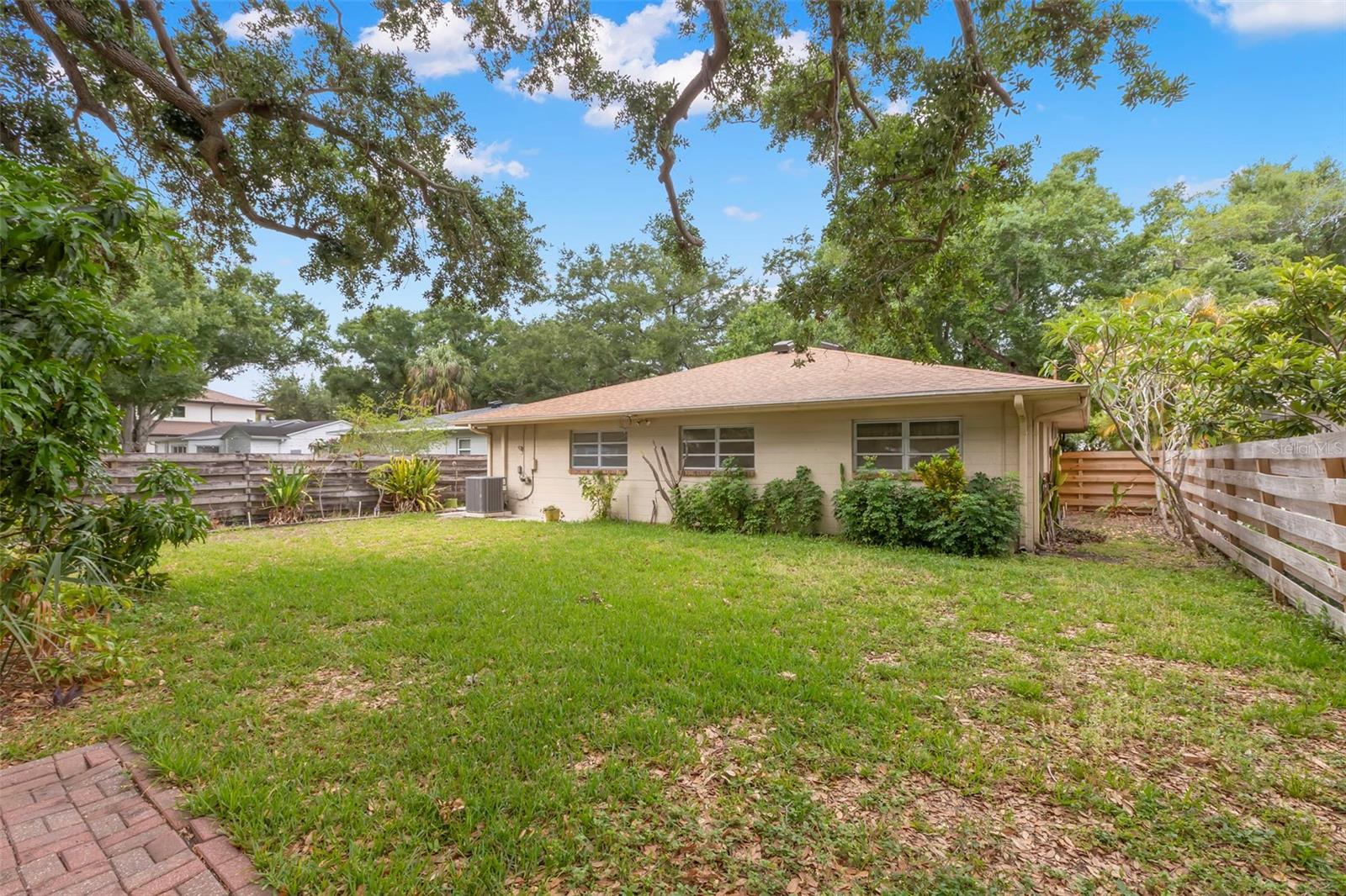 2616 TORONTO, TAMPA, FL, 33629