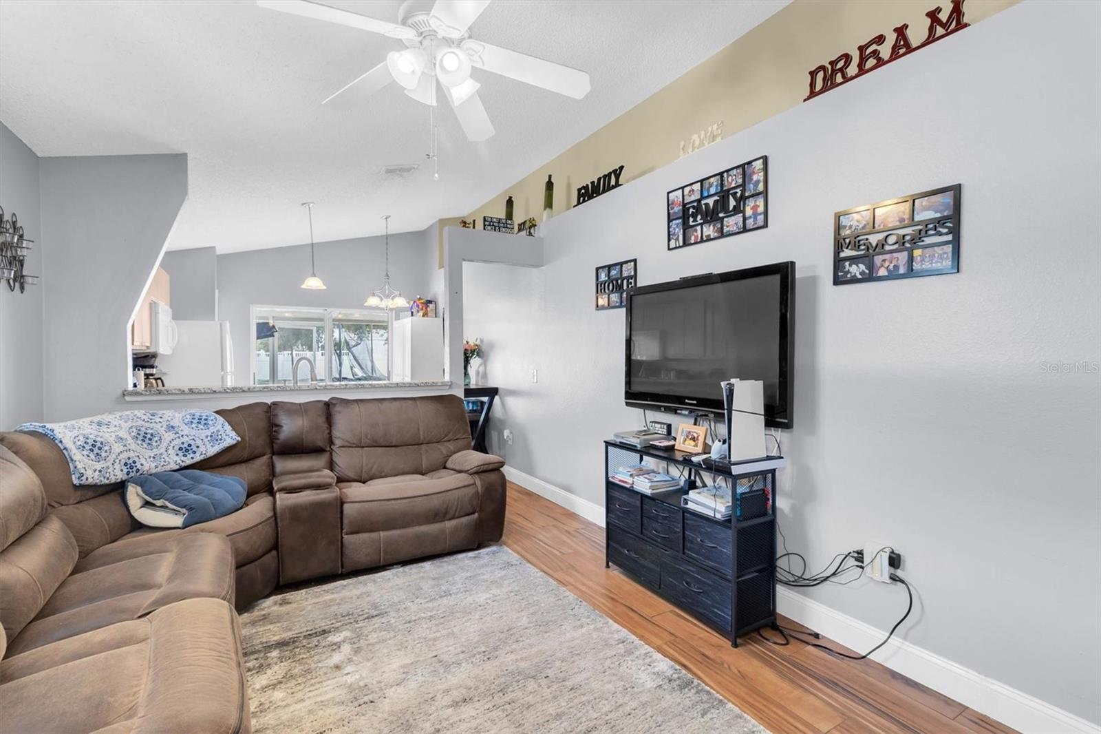 30610 DOUBLE DR, WESLEY CHAPEL, FL, 33545