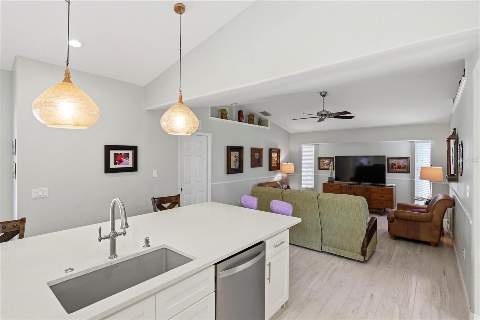 894 BOUNDARY BLVD, ROTONDA WEST, FL, 33947