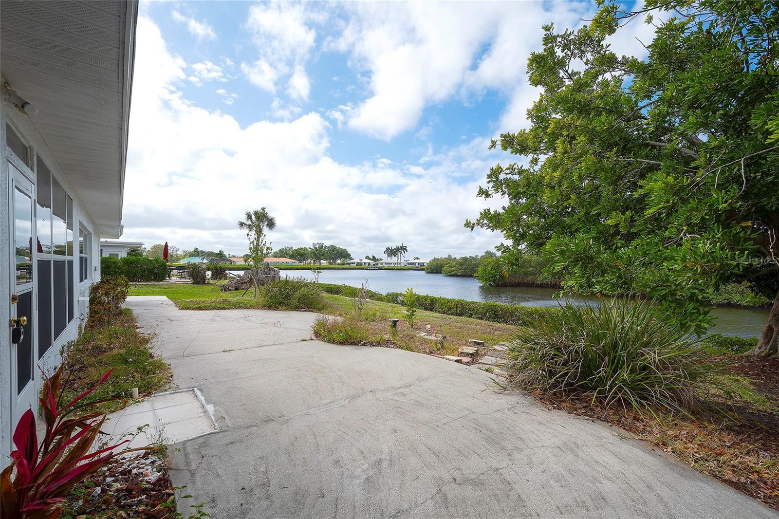 3810 JOYCE DR, BRADENTON, FL, 34208