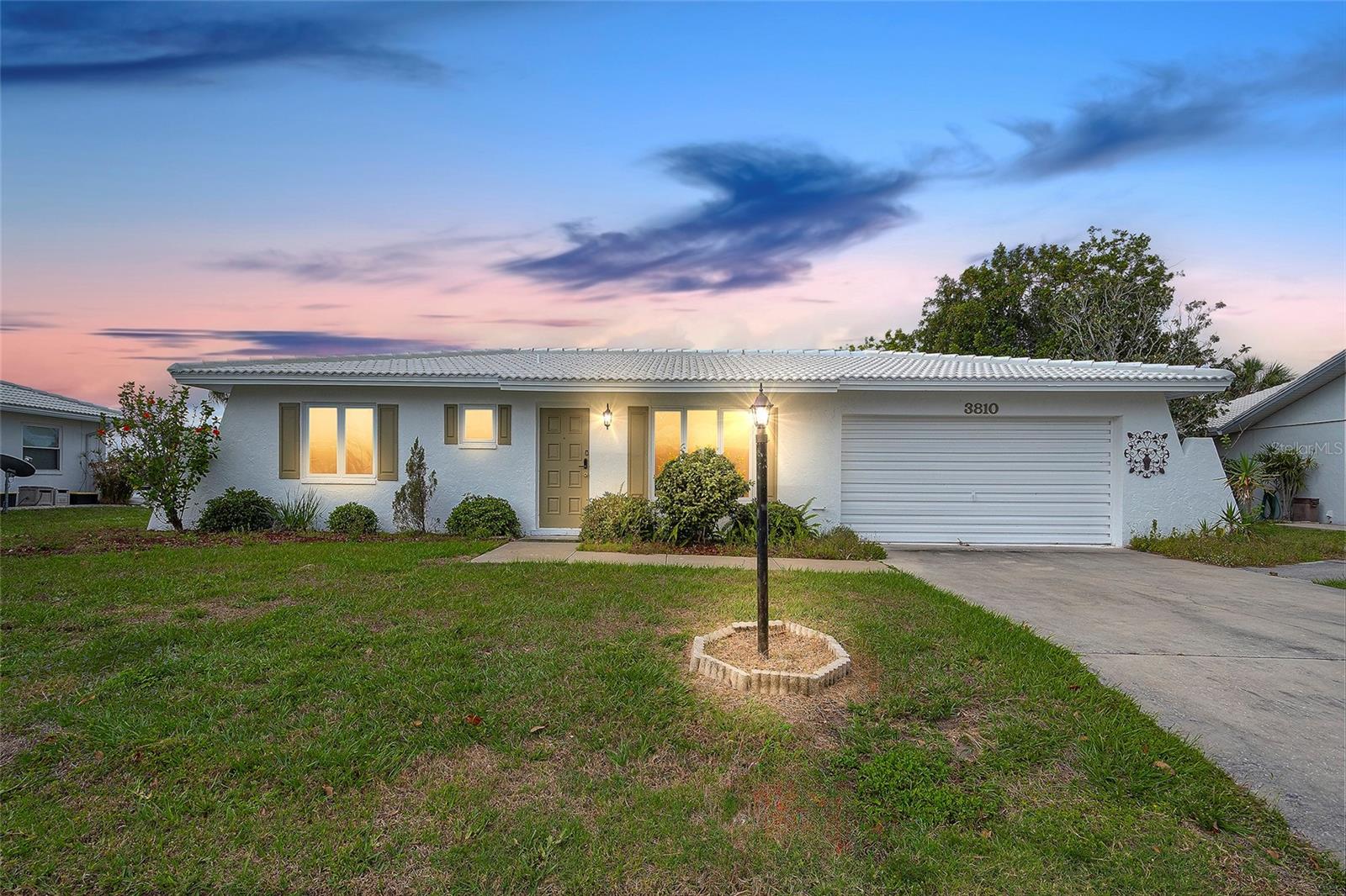 3810 JOYCE DR, BRADENTON, FL, 34208