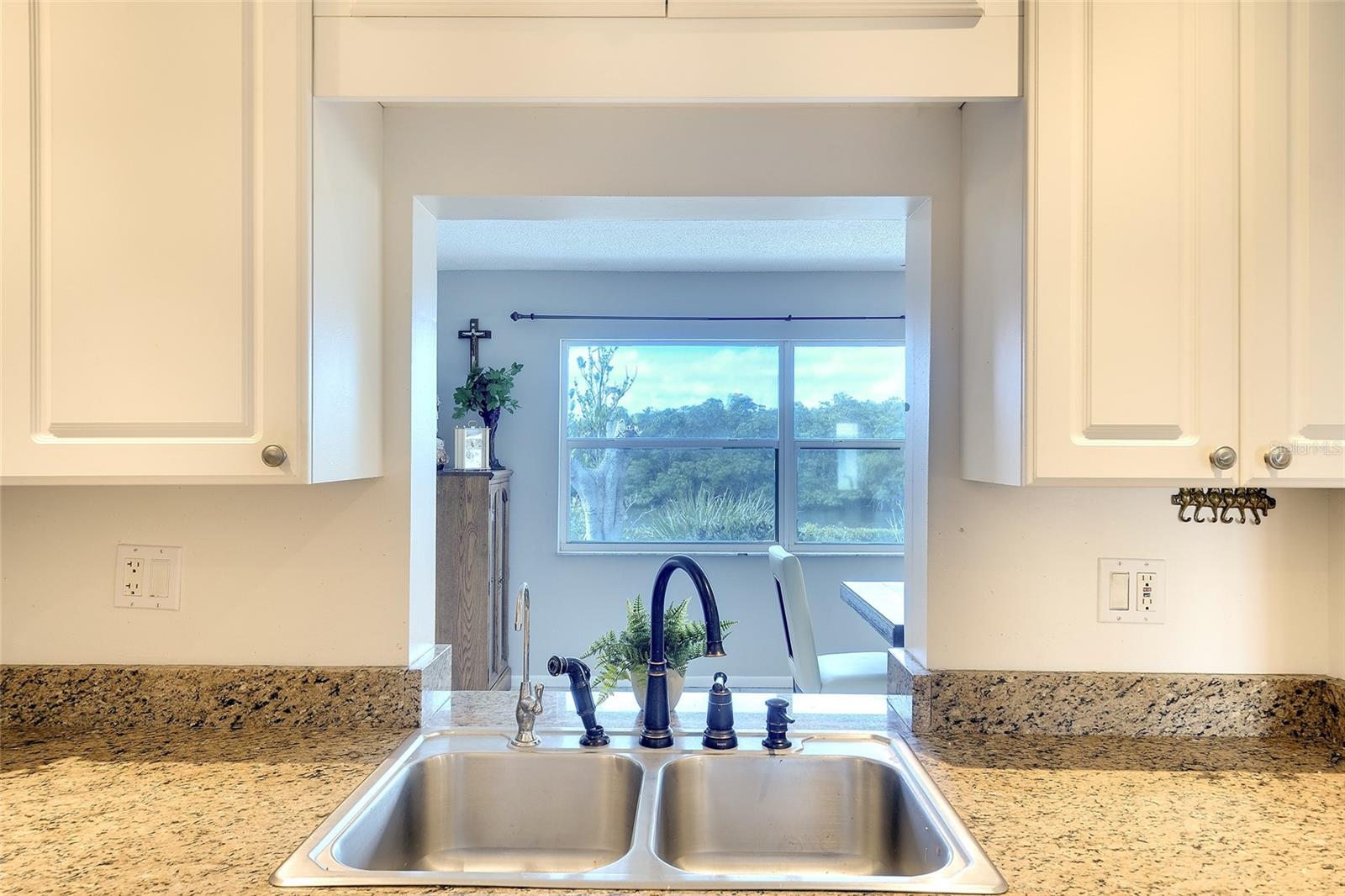 3810 JOYCE DR, BRADENTON, FL, 34208