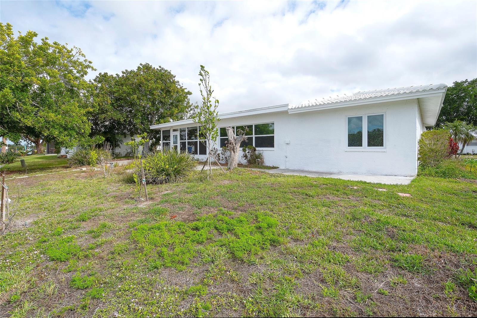 3810 JOYCE DR, BRADENTON, FL, 34208
