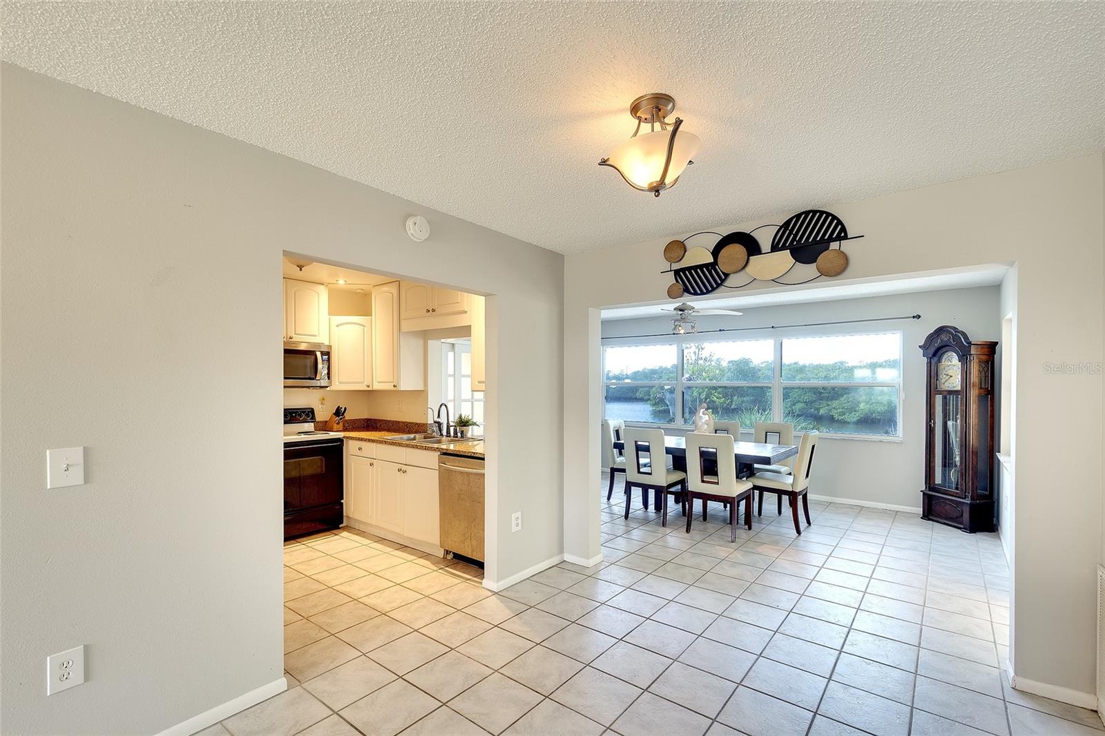 3810 JOYCE DR, BRADENTON, FL, 34208
