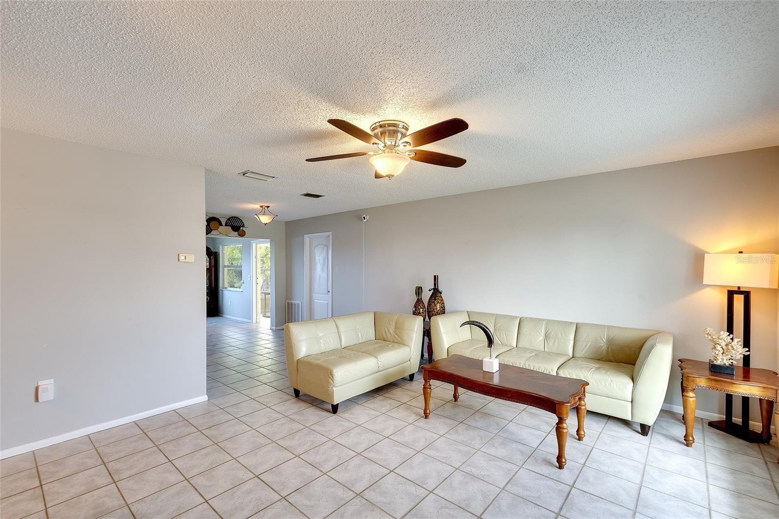 3810 JOYCE DR, BRADENTON, FL, 34208