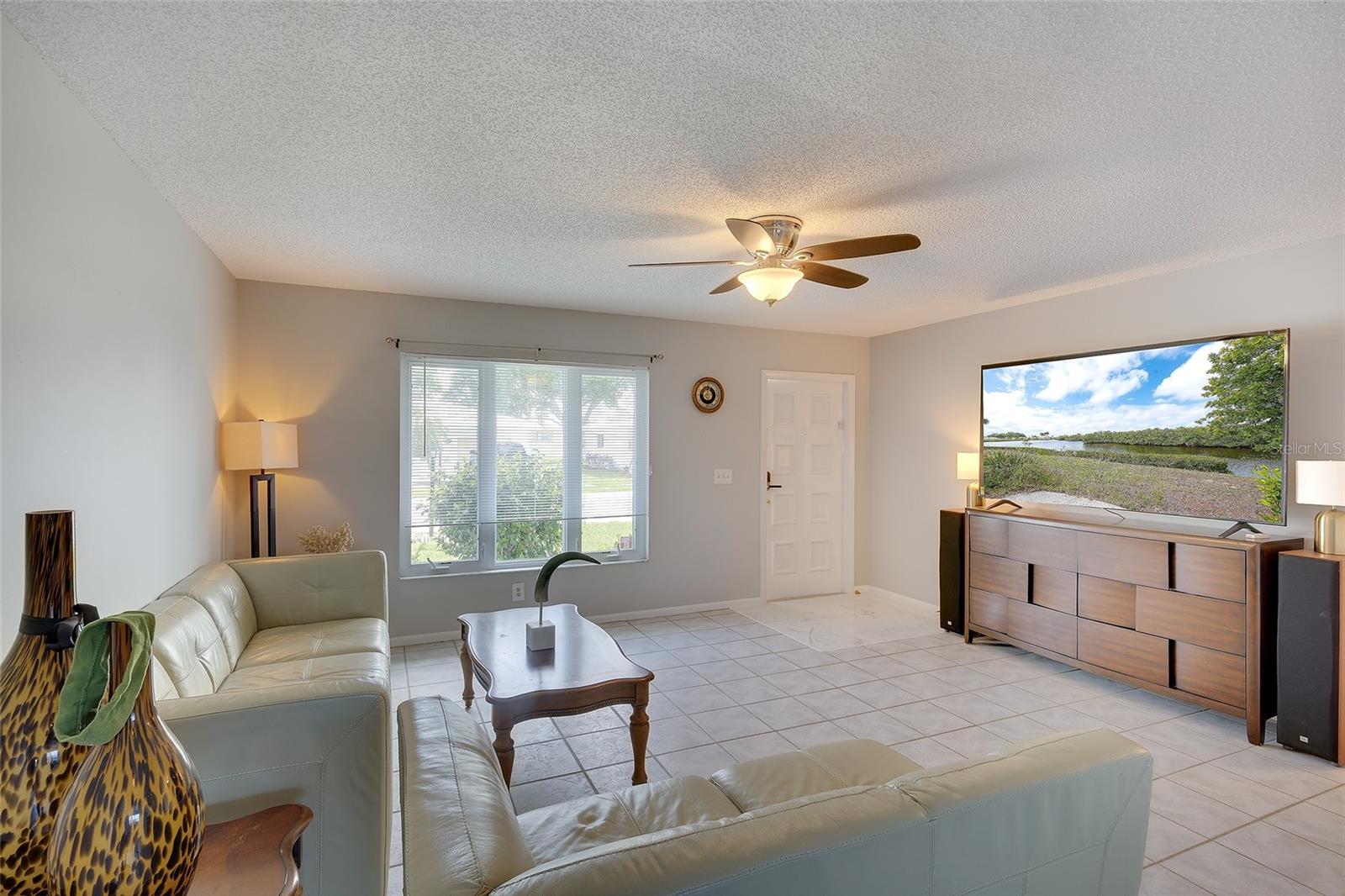 3810 JOYCE DR, BRADENTON, FL, 34208