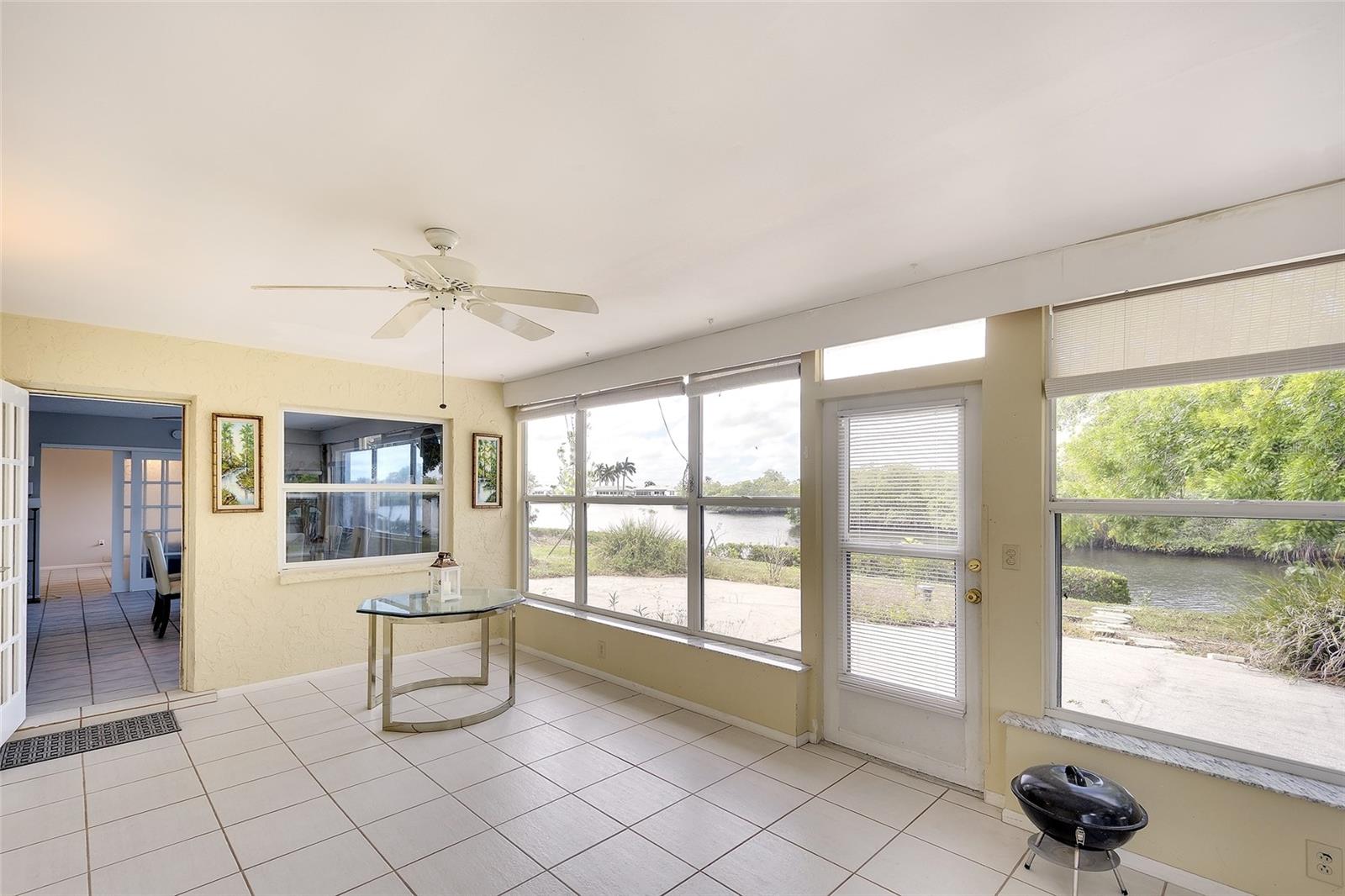 3810 JOYCE DR, BRADENTON, FL, 34208