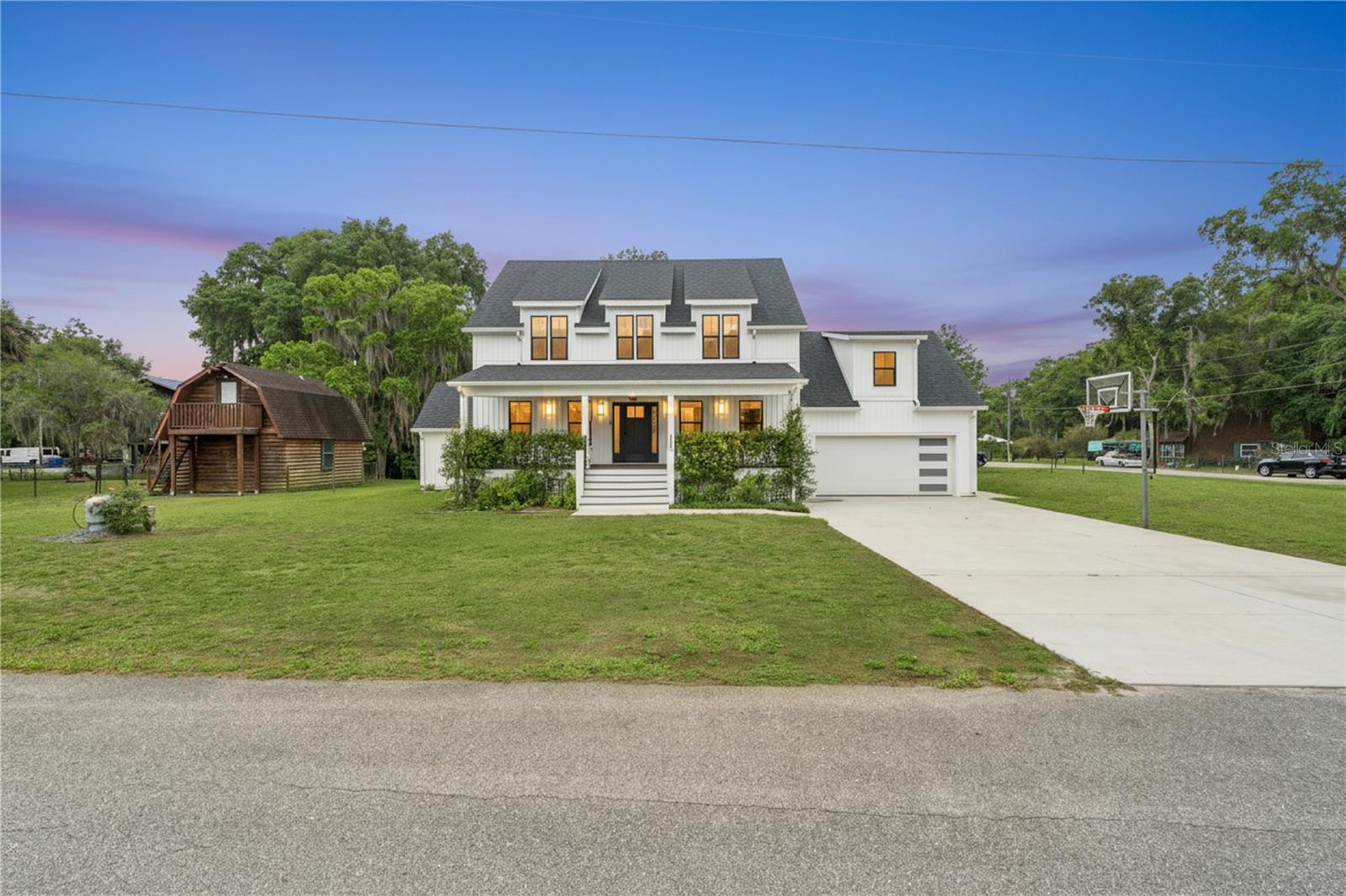 4777 CR 306A, LAKE PANASOFFKEE, FL, 33538