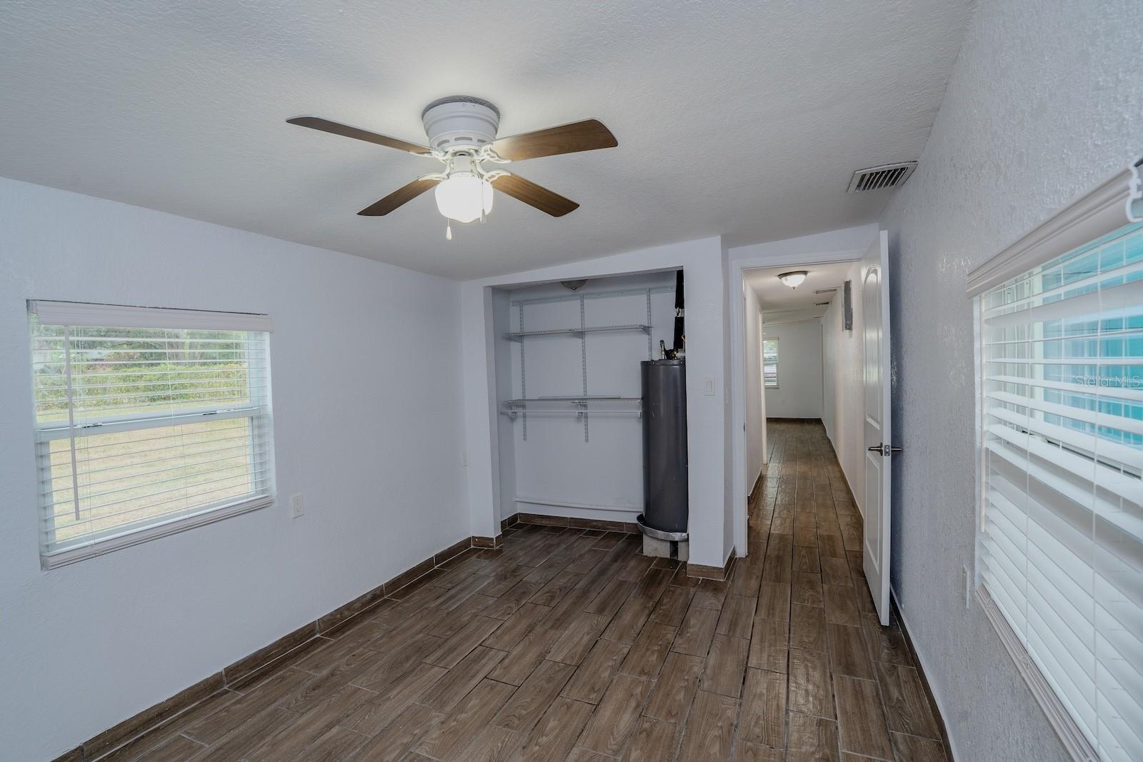 503 MOORE AVE, SEFFNER, FL, 33584
