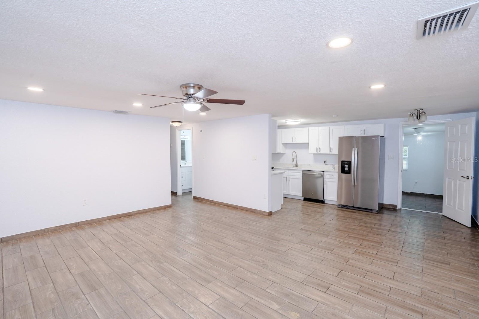 503 MOORE AVE, SEFFNER, FL, 33584