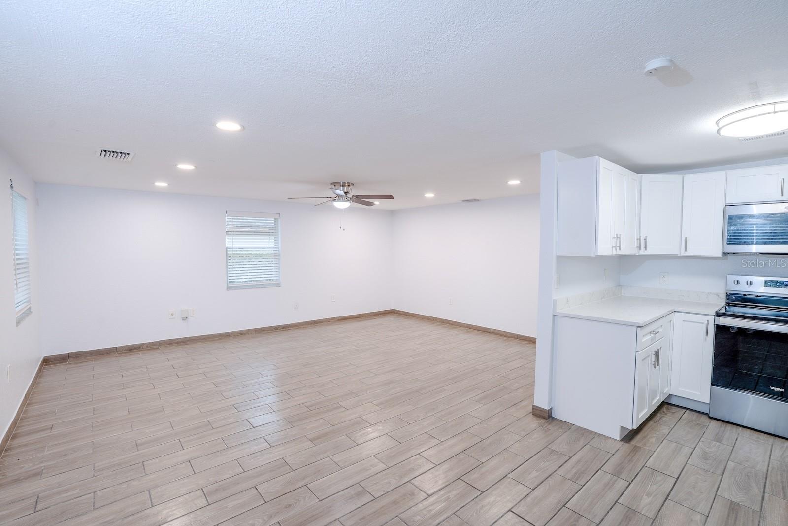 503 MOORE AVE, SEFFNER, FL, 33584