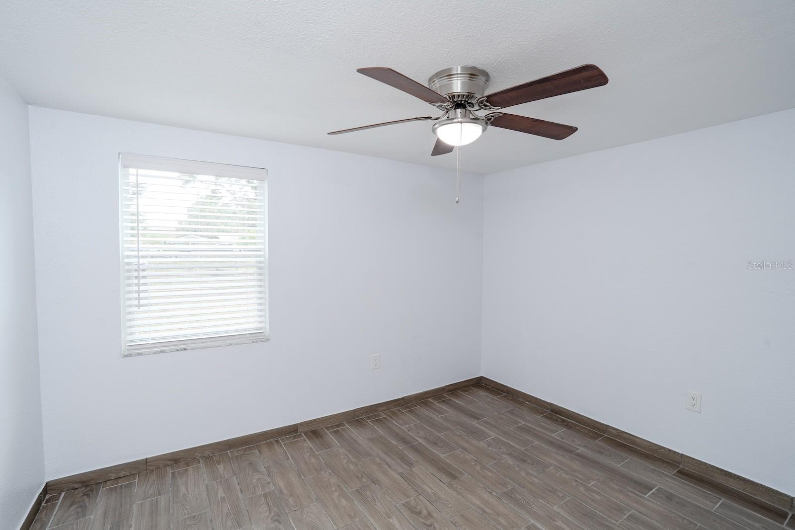 503 MOORE AVE, SEFFNER, FL, 33584