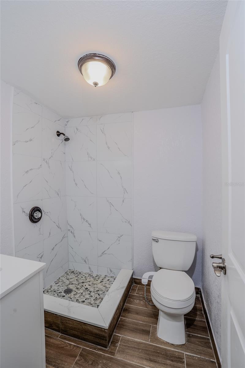 503 MOORE AVE, SEFFNER, FL, 33584