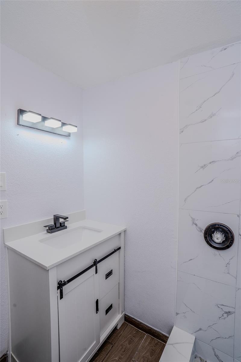 503 MOORE AVE, SEFFNER, FL, 33584