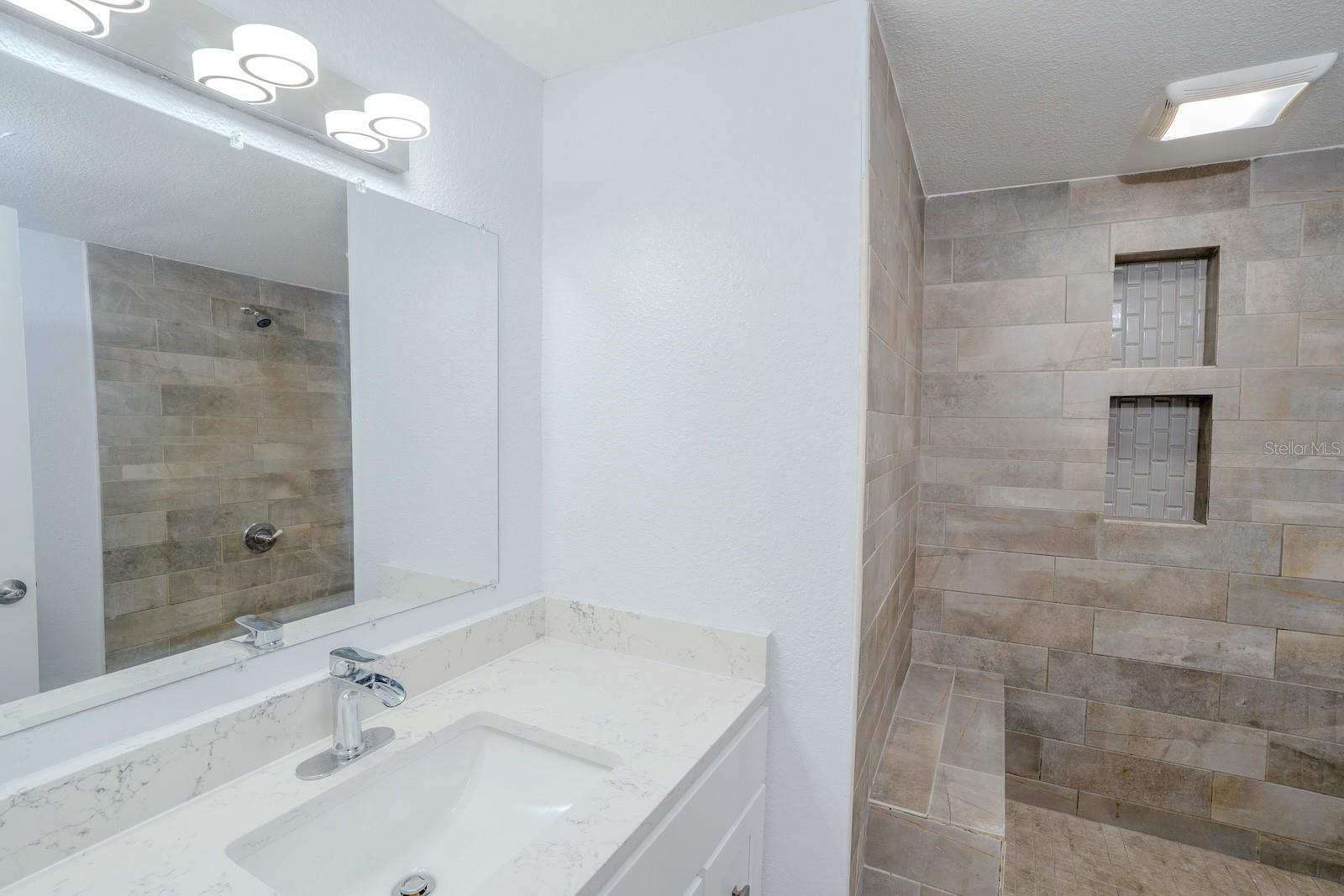503 MOORE AVE, SEFFNER, FL, 33584