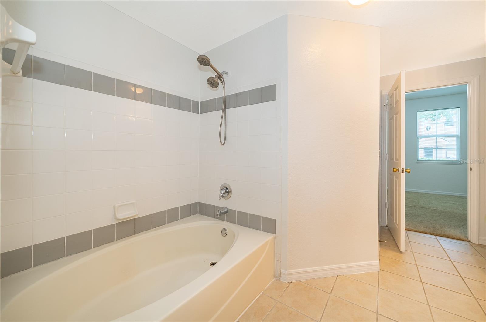 6663 QUEENS BOROUGH AVE #101, ORLANDO, FL, 32835