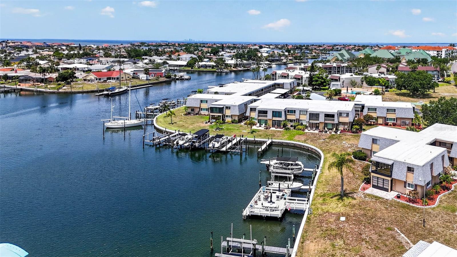 1008 APOLLO BEACH BLVD #206, APOLLO BEACH, FL, 33572