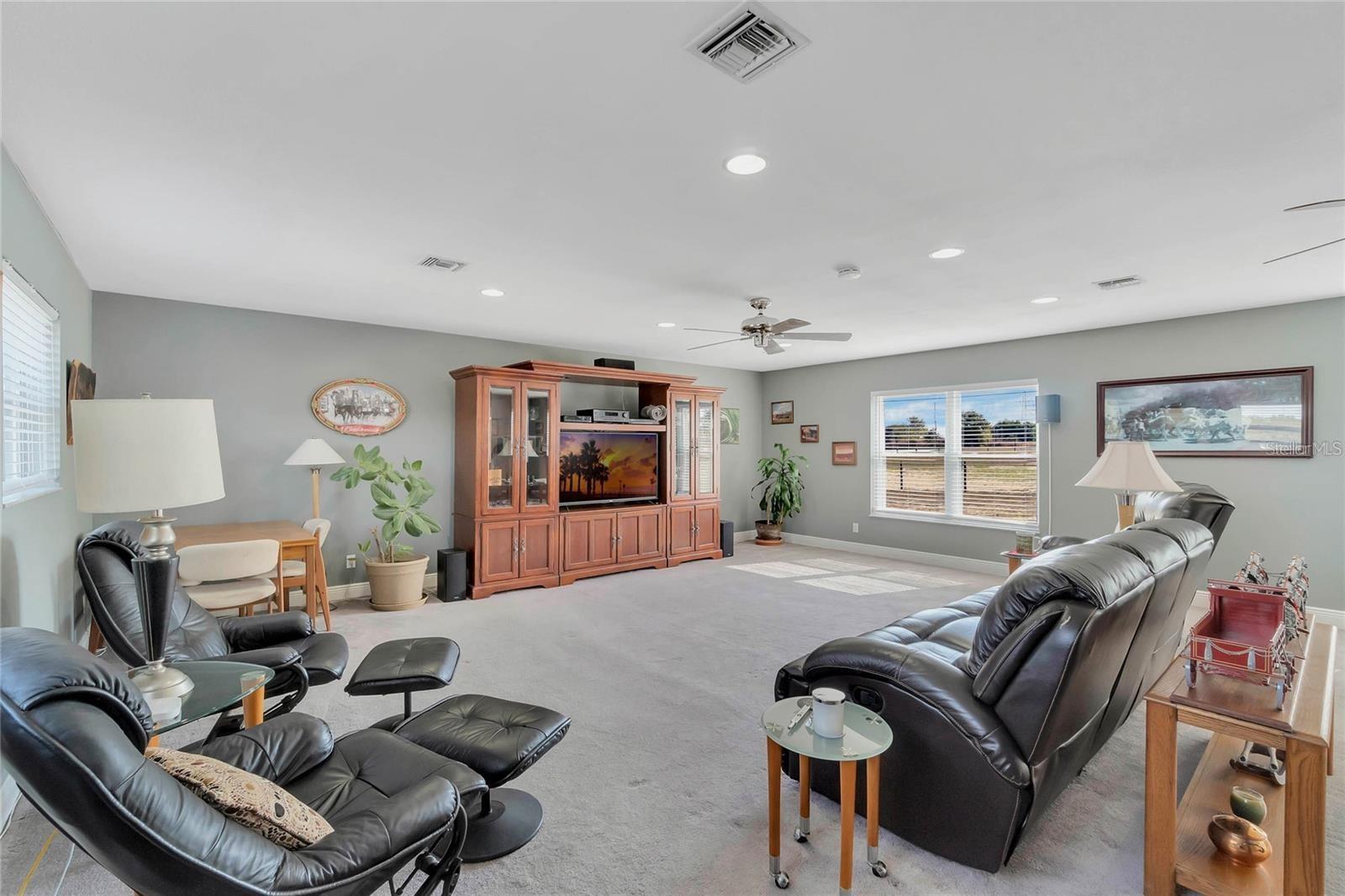 16131 JOHNS LAKE RD, CLERMONT, FL, 34711