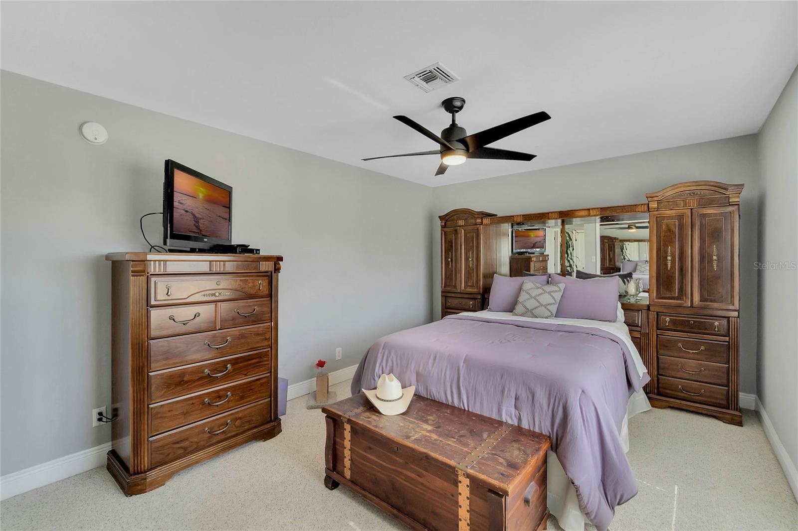 16131 JOHNS LAKE RD, CLERMONT, FL, 34711