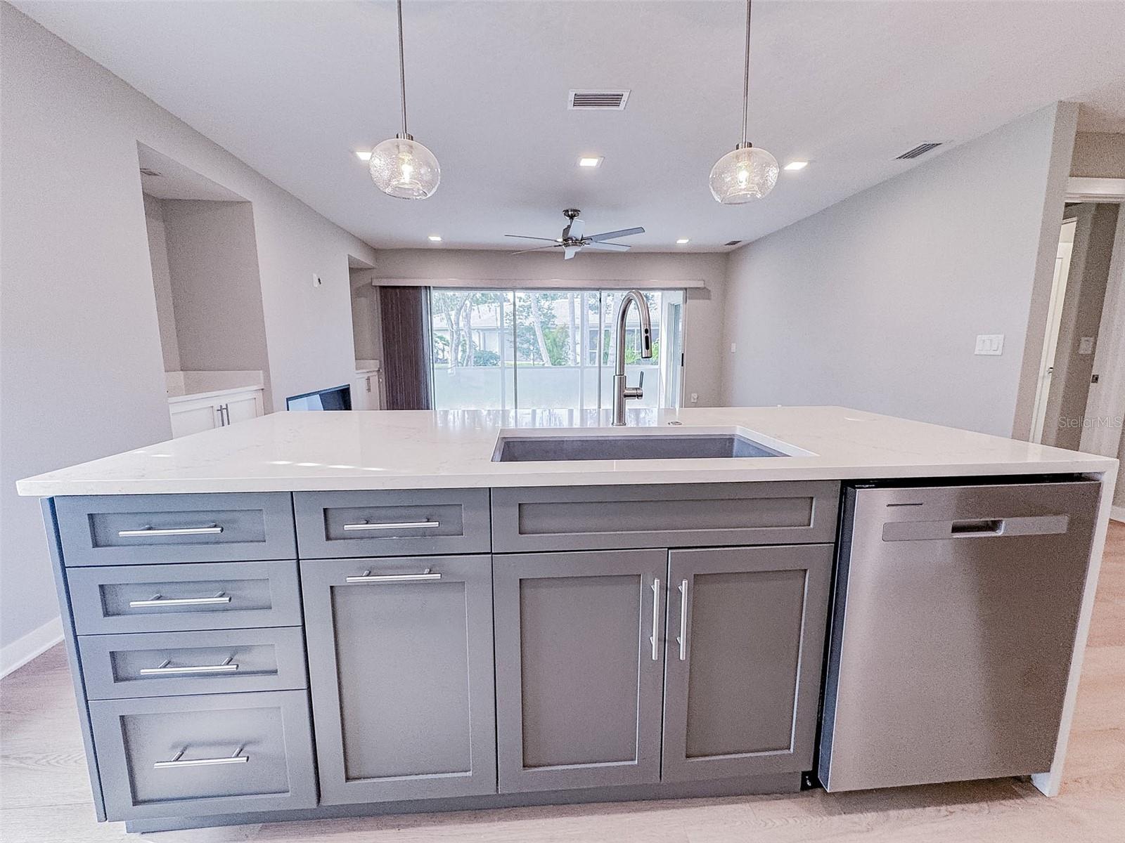 3038 RINGWOOD MDW #20, SARASOTA, FL, 34235