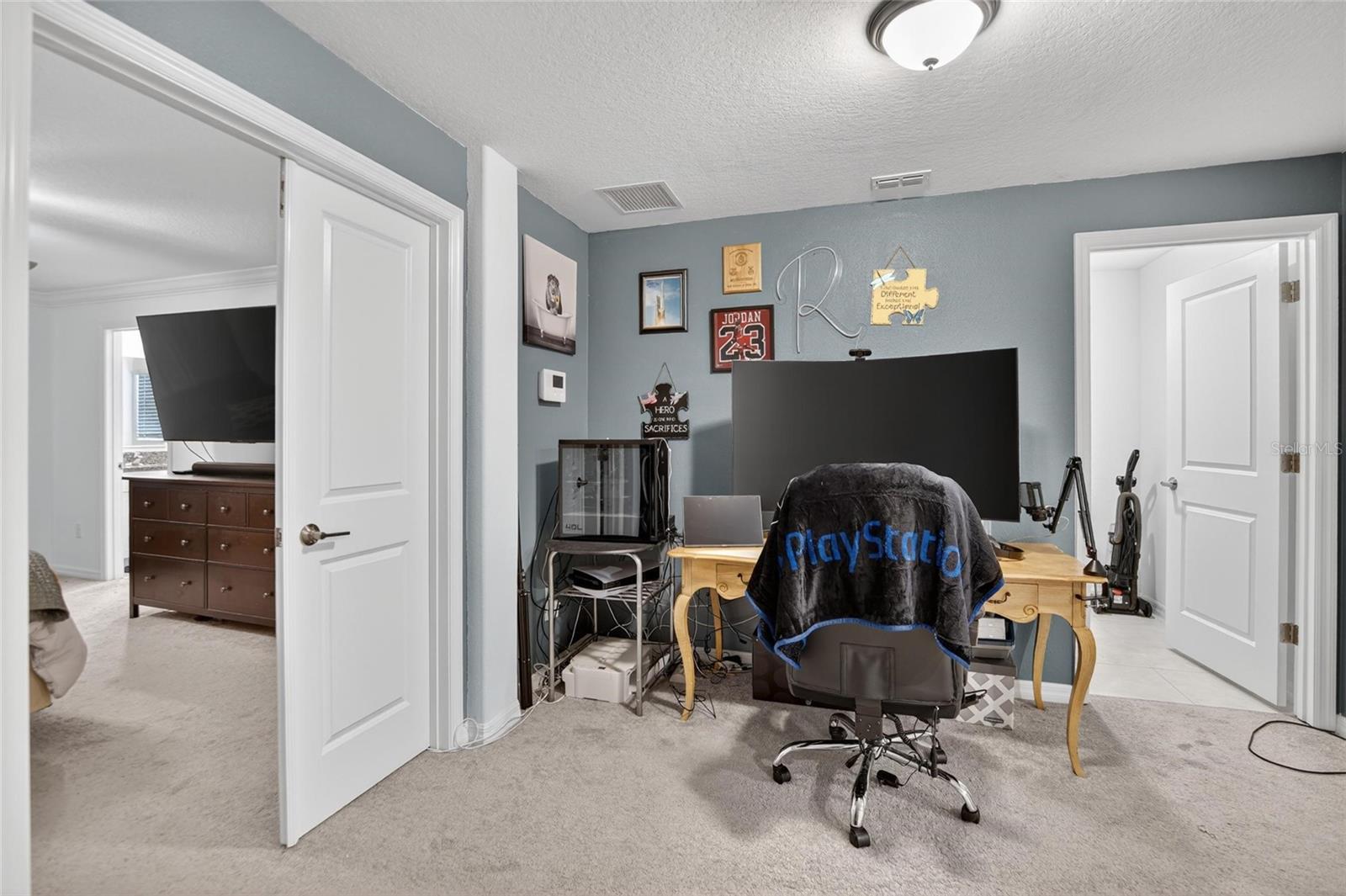 7050 RIPPLE POND LOOP, ZEPHYRHILLS, FL, 33541