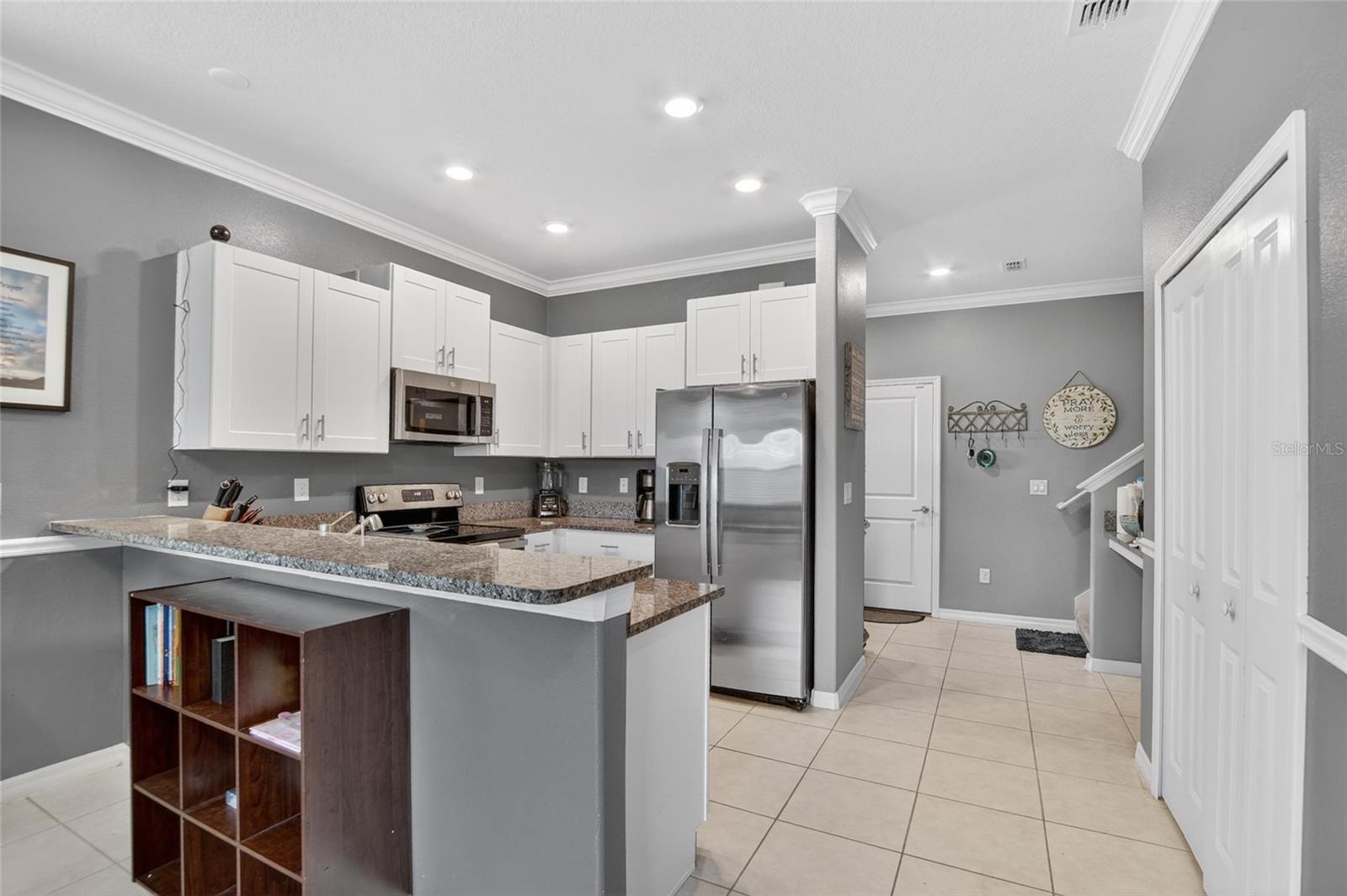 7050 RIPPLE POND LOOP, ZEPHYRHILLS, FL, 33541
