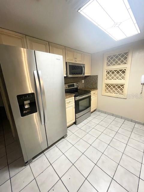 3804 W HAMILTON AVE, TAMPA, FL, 33614