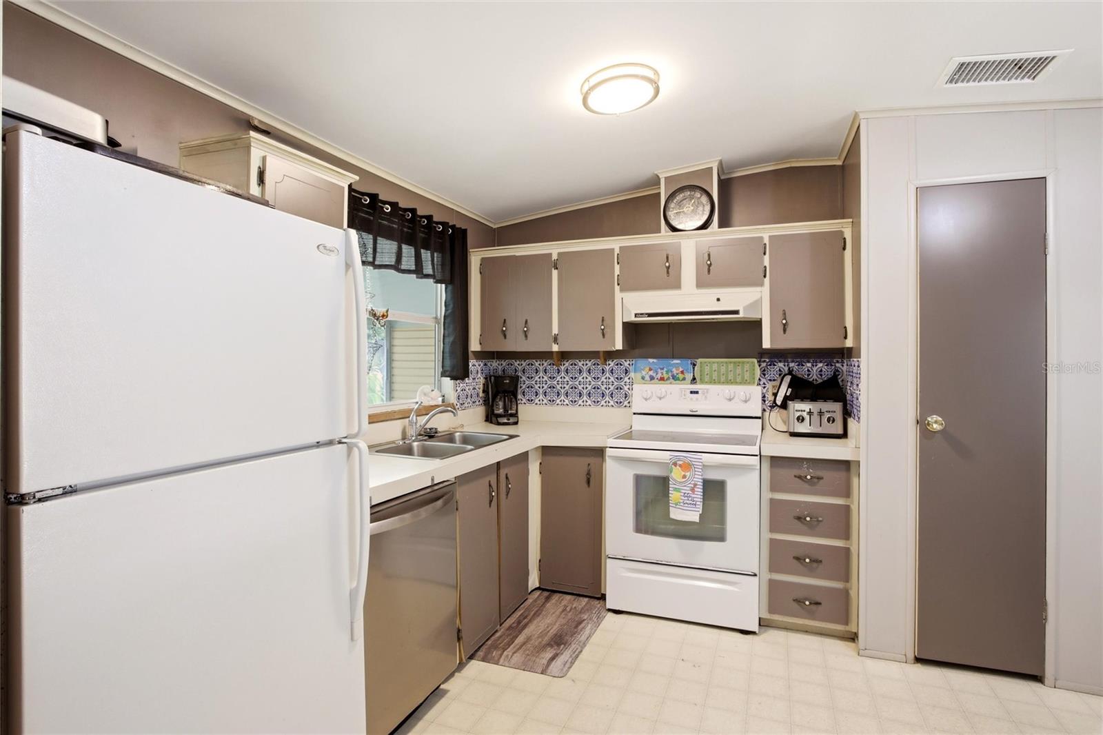 3348 OMEC ST, LAKE WALES, FL, 33898