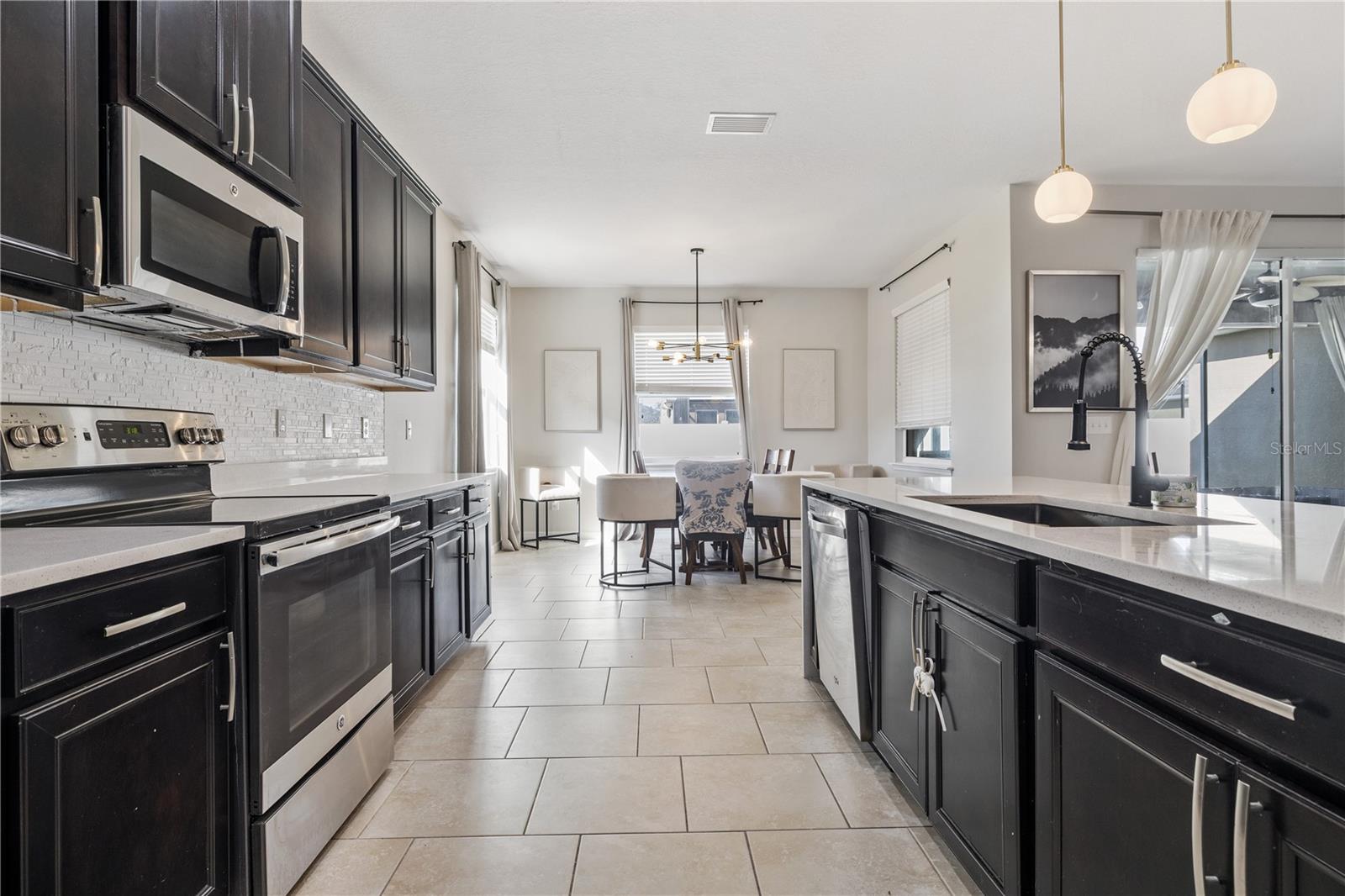 5453 SUNCATCHER DR, WESLEY CHAPEL, FL, 33545