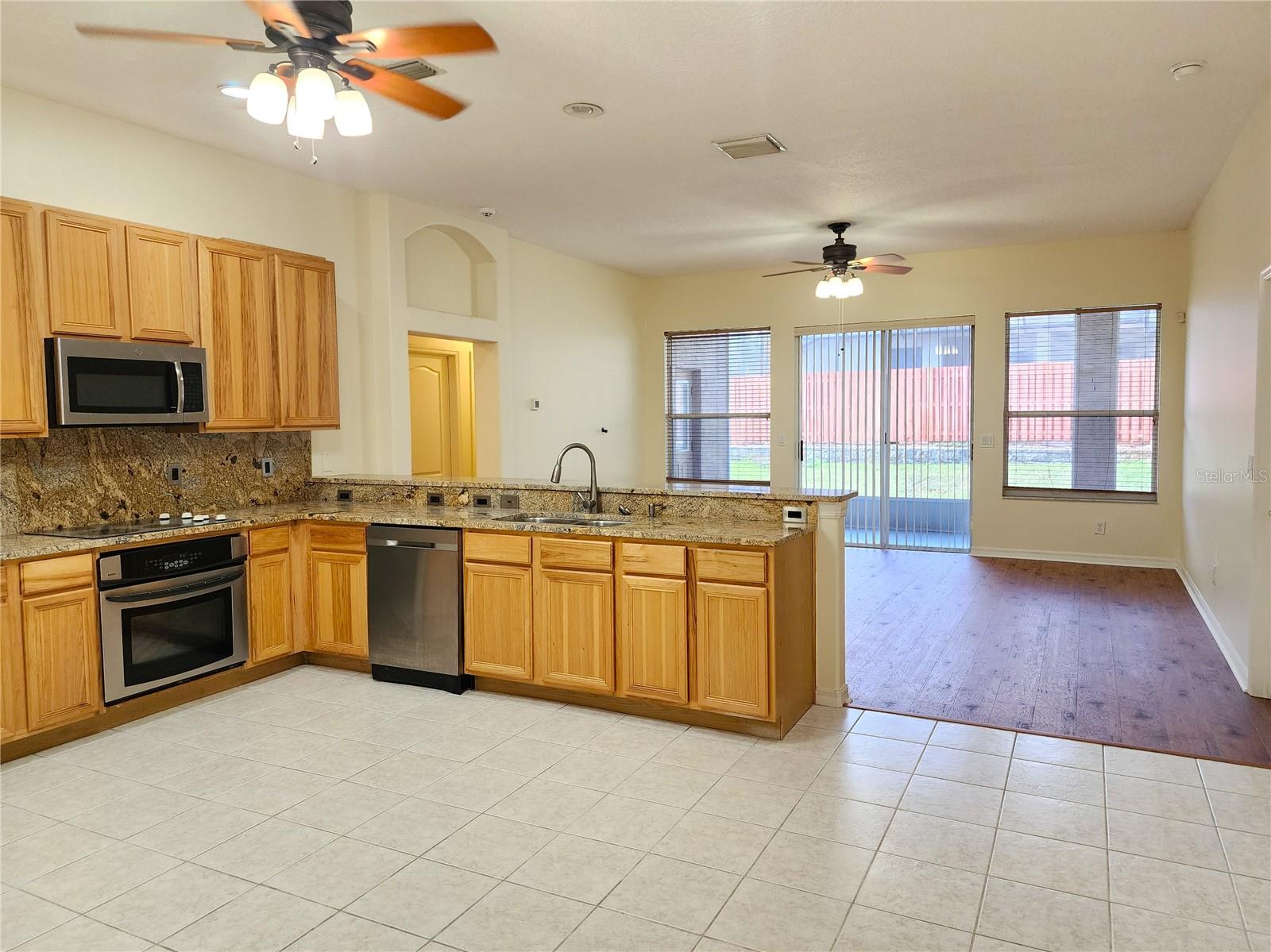 LAKE WEEKS PH 2 & 3, SEFFNER, FL, 33584