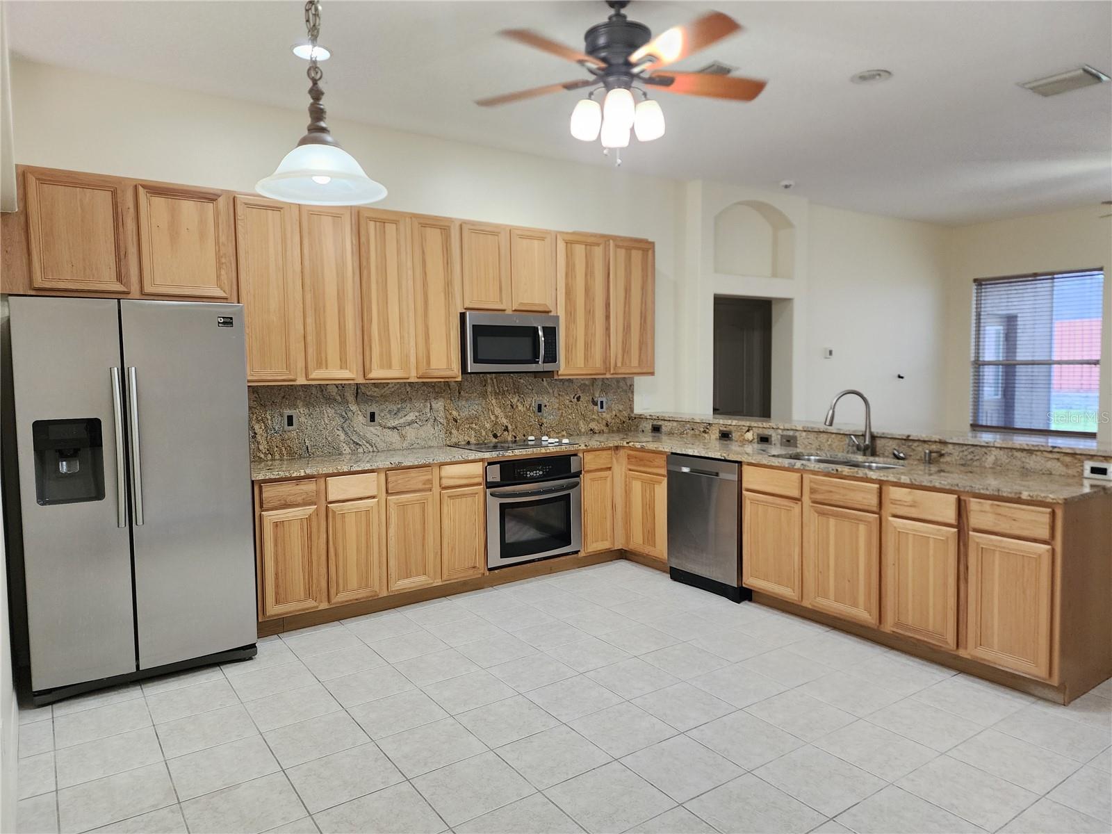 LAKE WEEKS PH 2 & 3, SEFFNER, FL, 33584