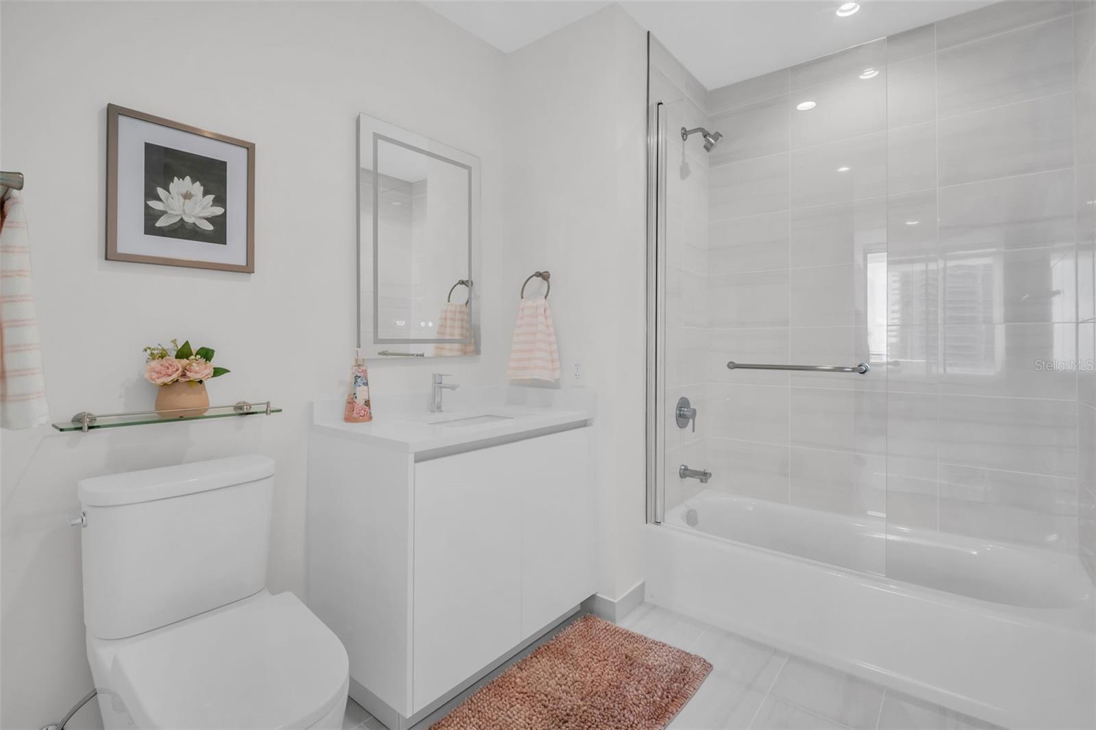 400 CENTRAL AVE #1204, ST PETERSBURG, FL, 33701