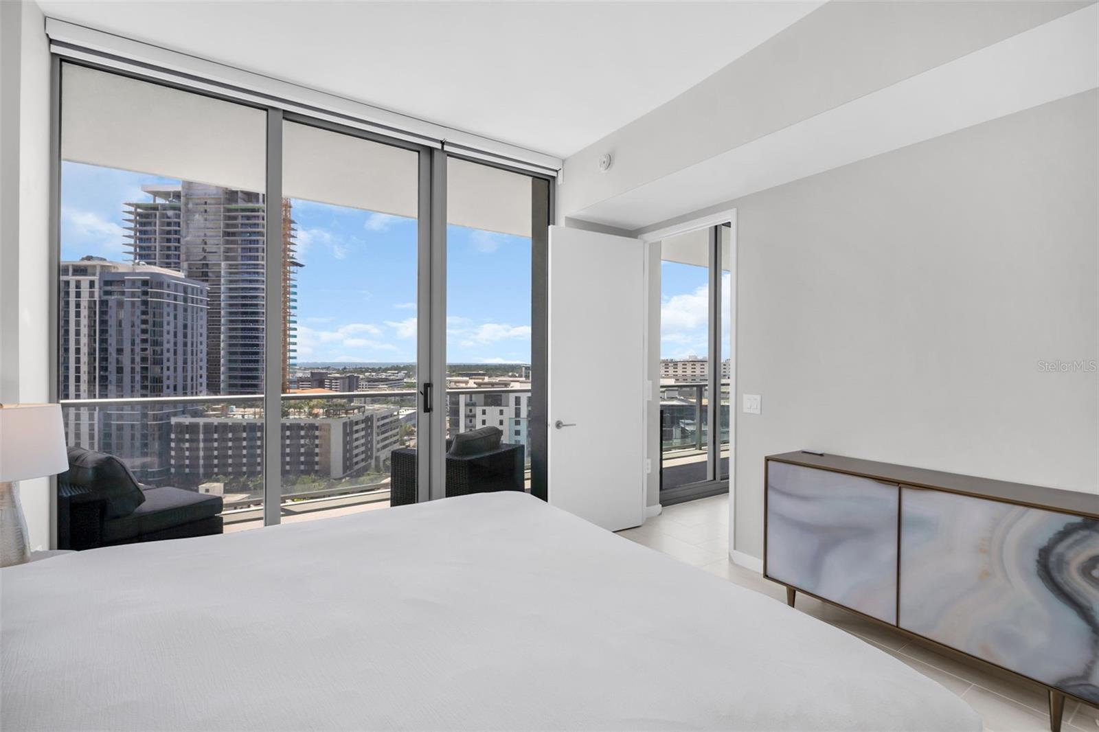 400 CENTRAL AVE #1204, ST PETERSBURG, FL, 33701