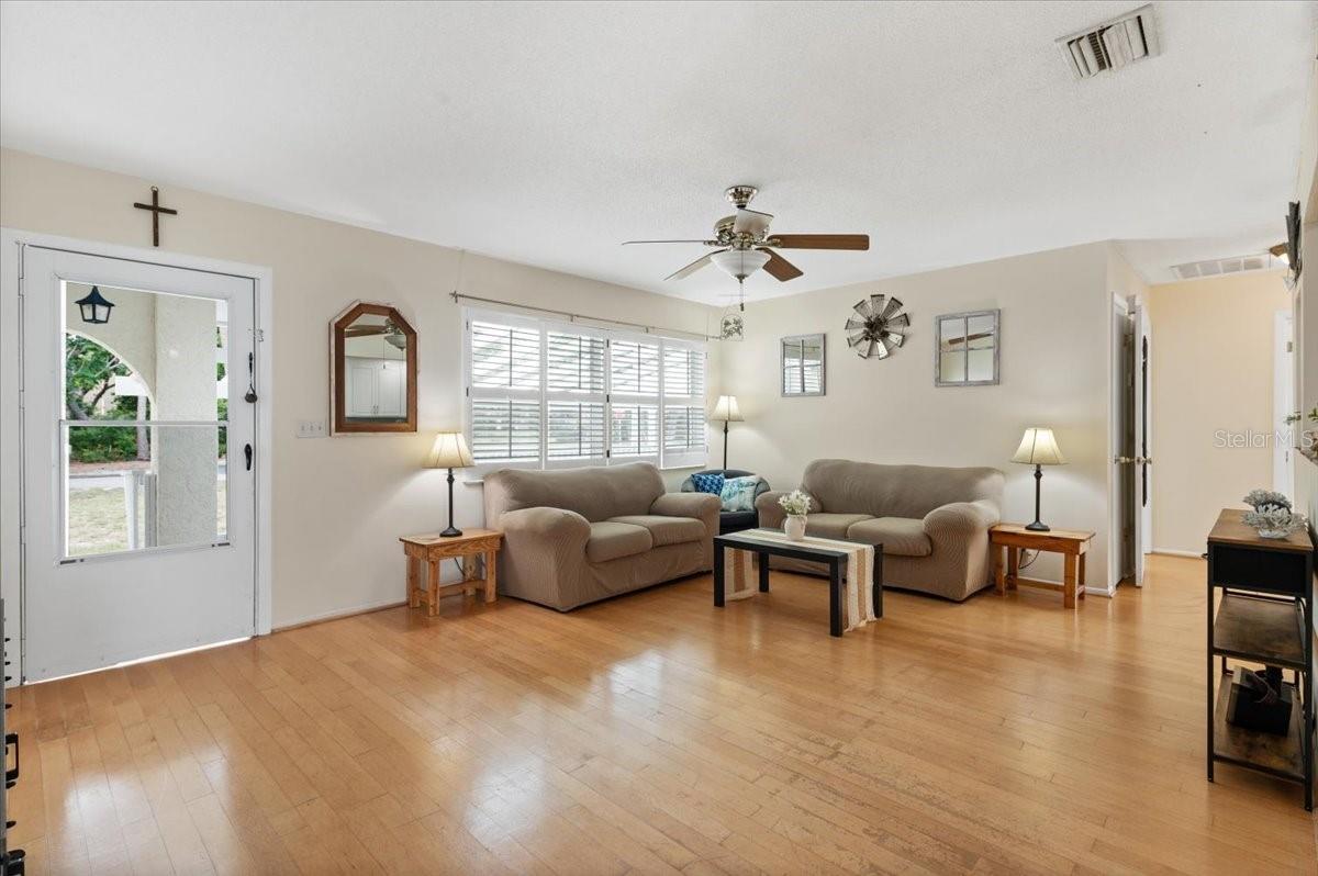7816 3RD AVE W, BRADENTON, FL, 34209