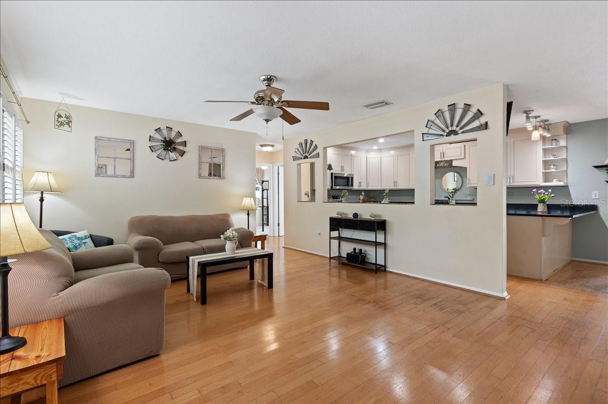 7816 3RD AVE W, BRADENTON, FL, 34209