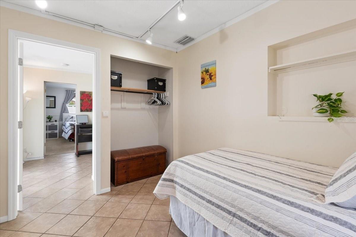 7816 3RD AVE W, BRADENTON, FL, 34209