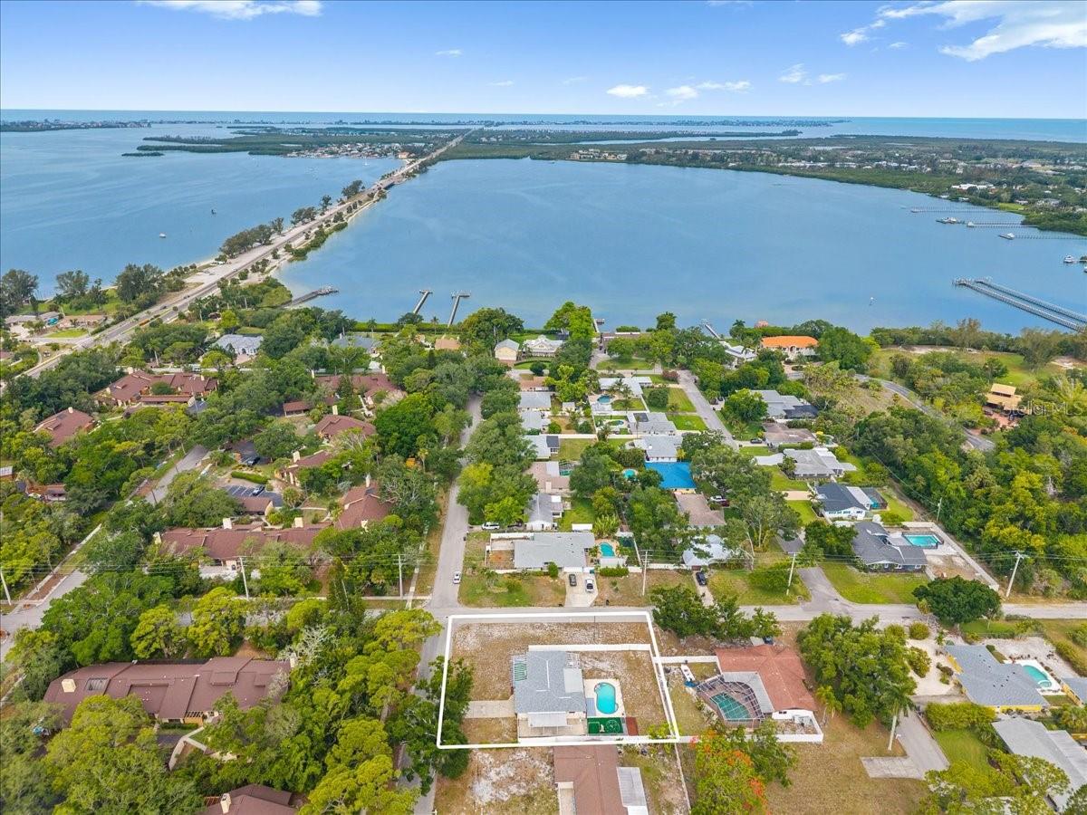 7816 3RD AVE W, BRADENTON, FL, 34209
