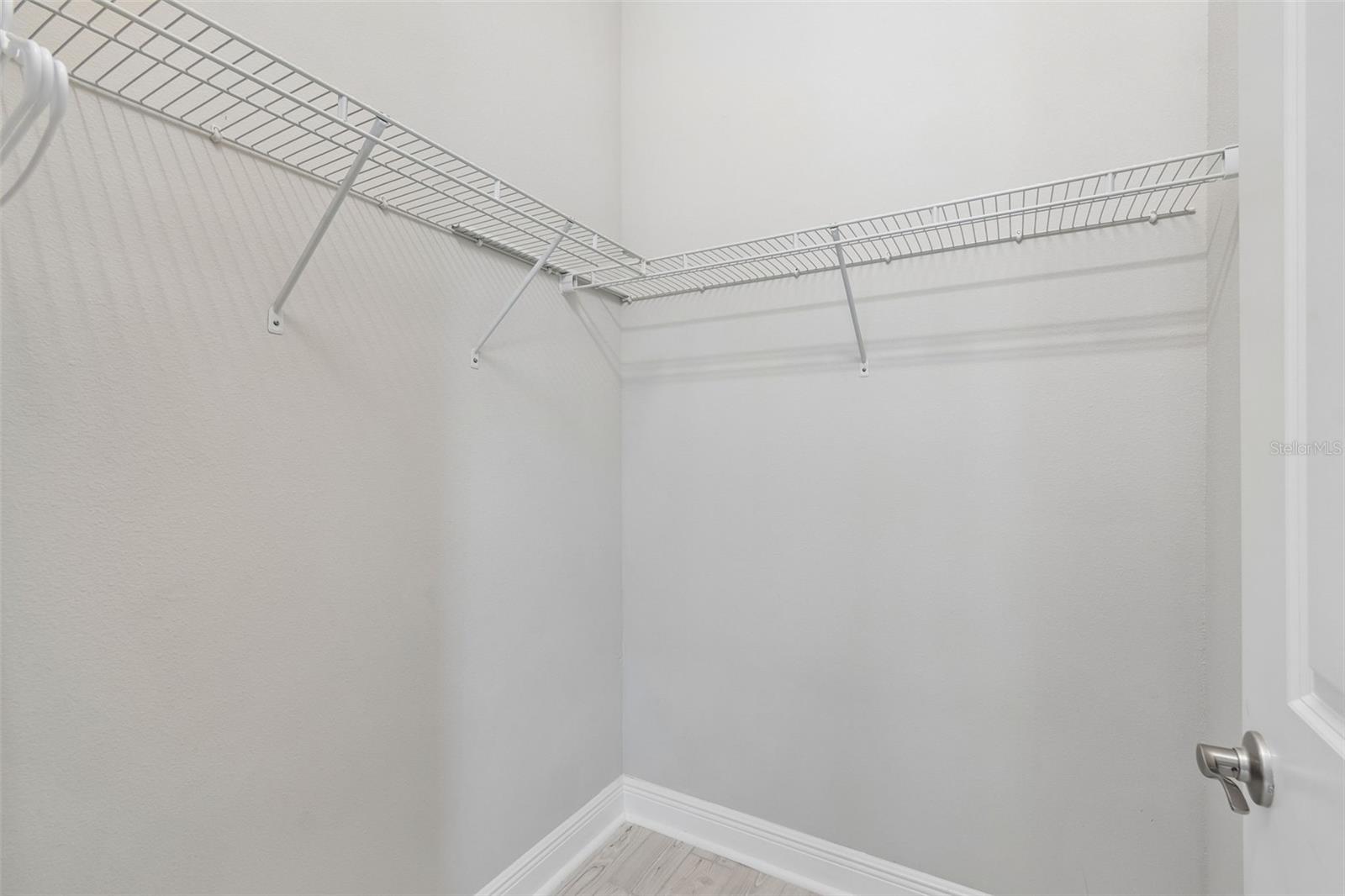 2213 HOLLOW FOREST CT, WESLEY CHAPEL, FL, 33543