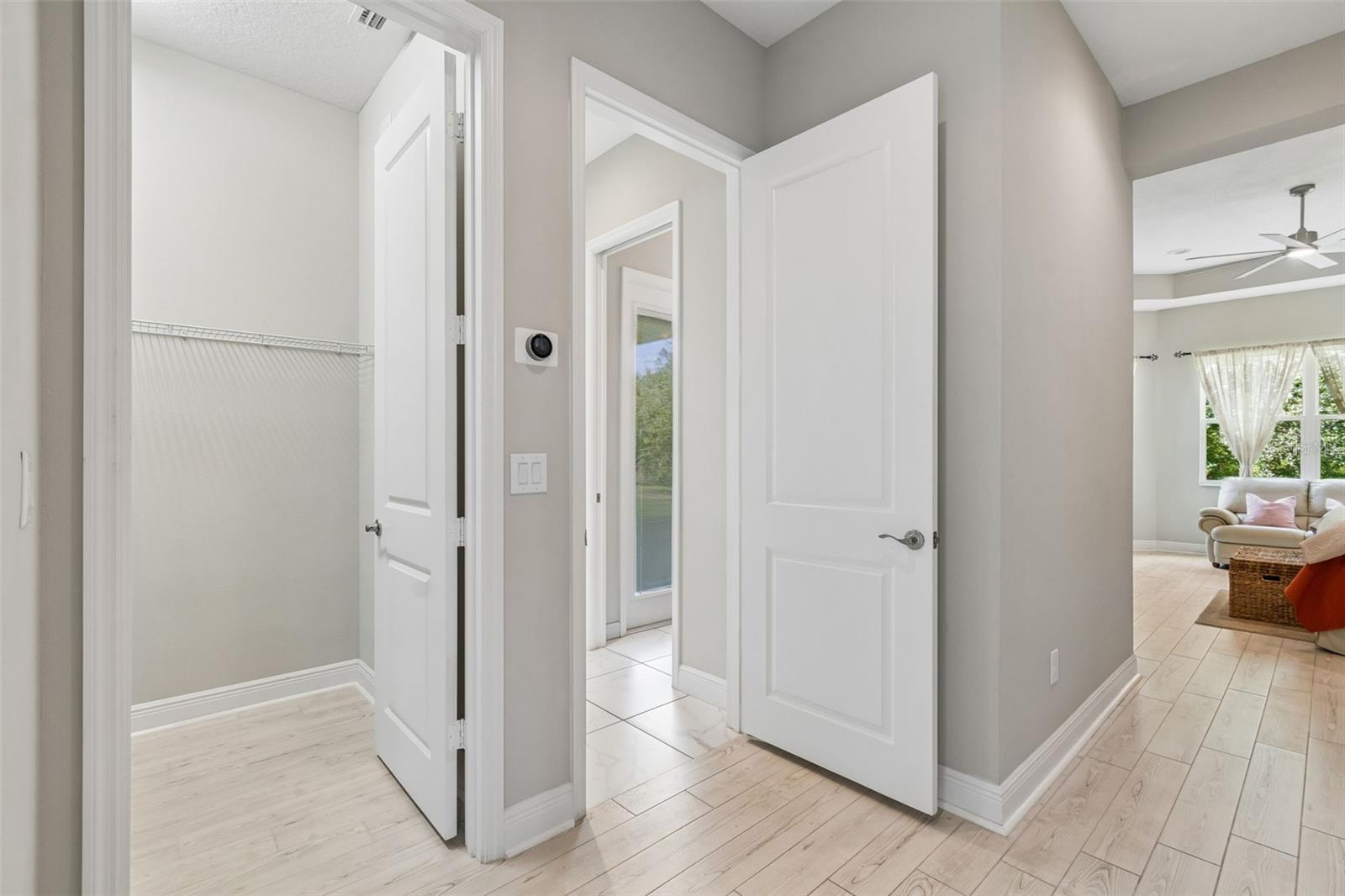 2213 HOLLOW FOREST CT, WESLEY CHAPEL, FL, 33543