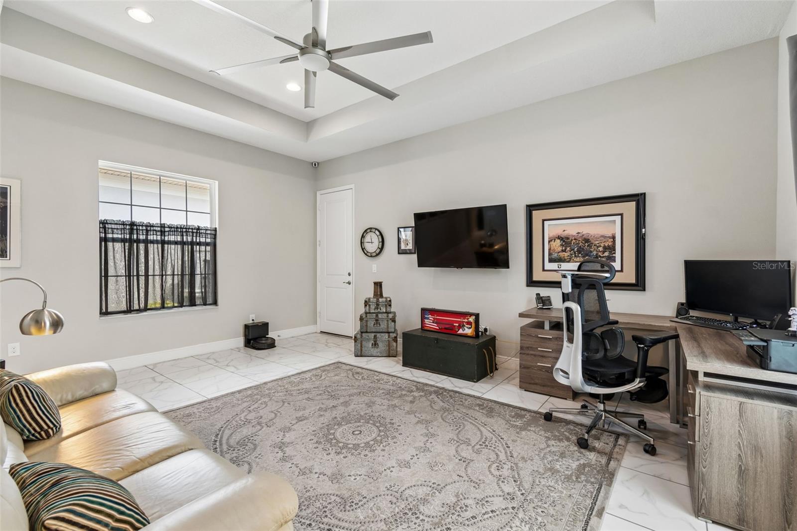 2213 HOLLOW FOREST CT, WESLEY CHAPEL, FL, 33543