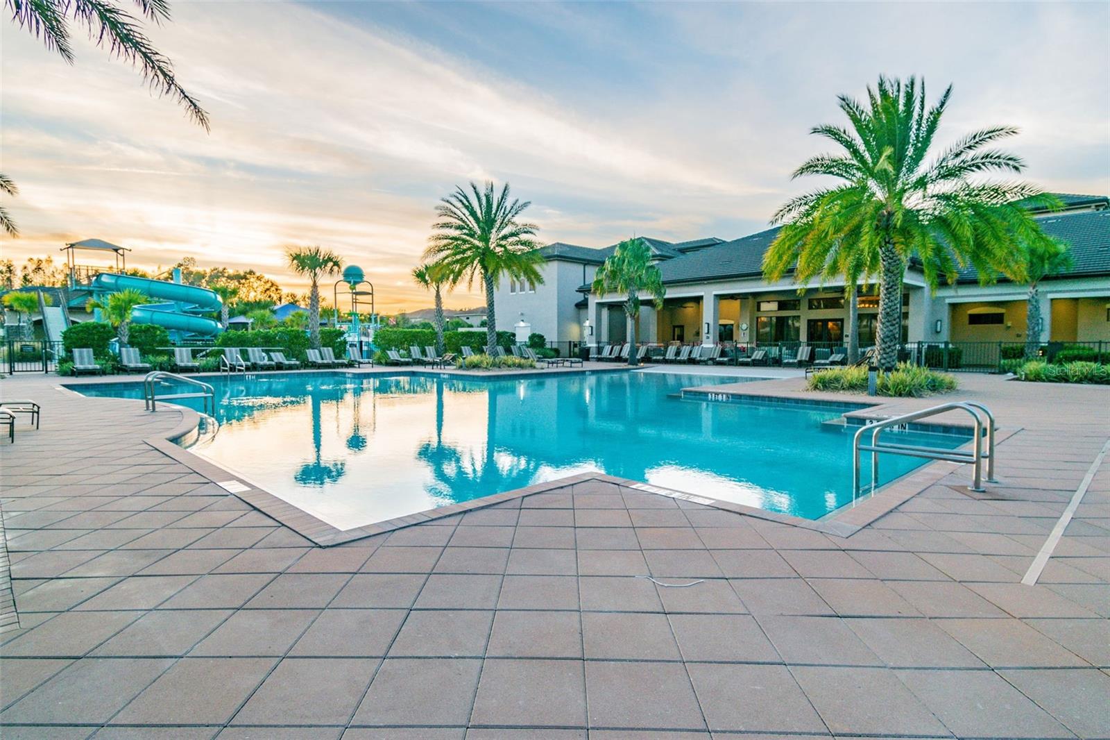 2213 HOLLOW FOREST CT, WESLEY CHAPEL, FL, 33543