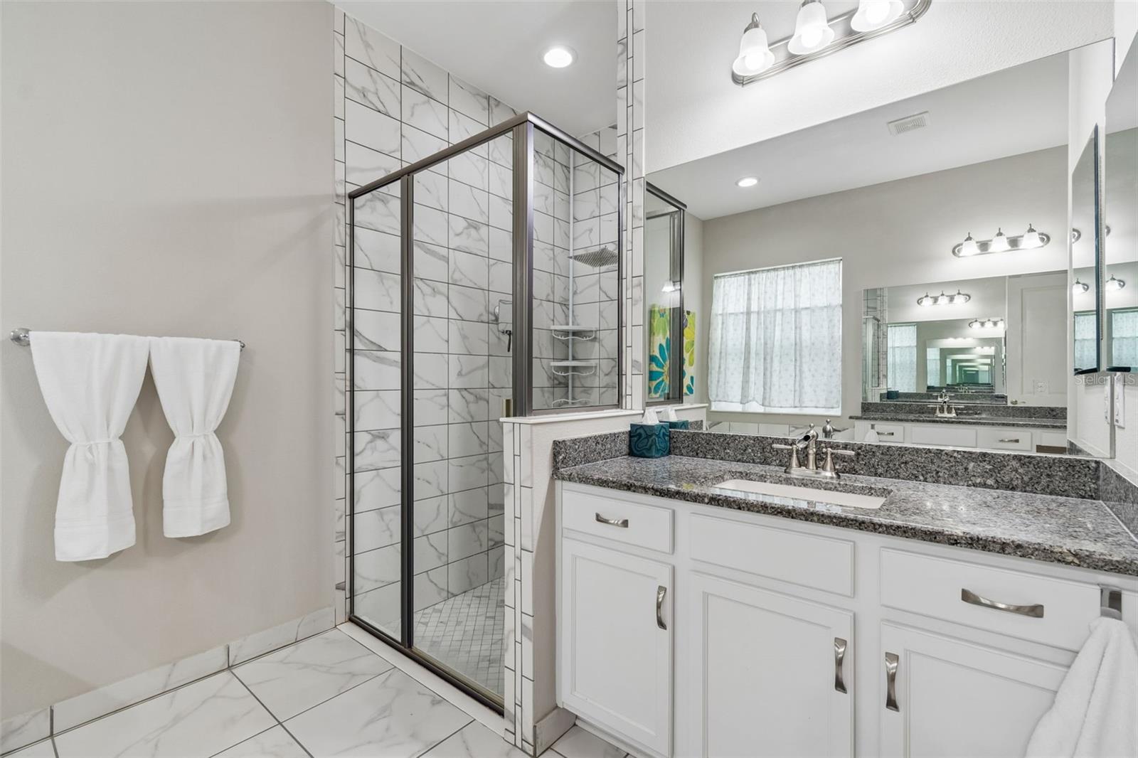 2213 HOLLOW FOREST CT, WESLEY CHAPEL, FL, 33543