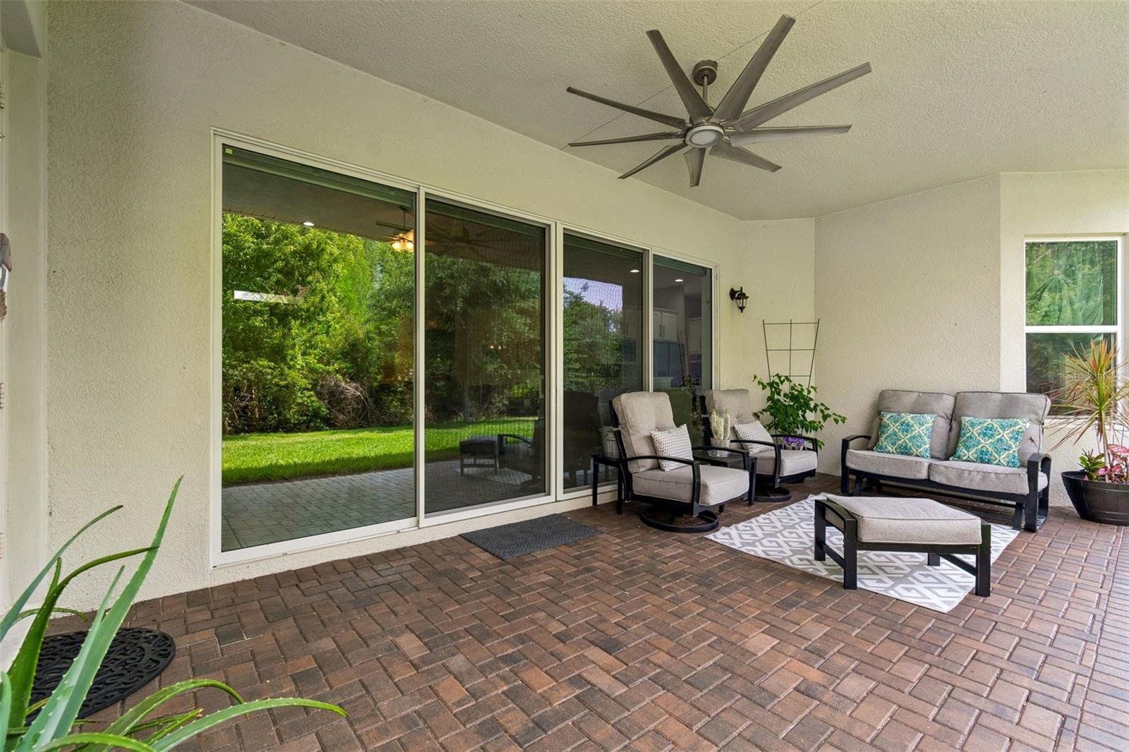 2213 HOLLOW FOREST CT, WESLEY CHAPEL, FL, 33543