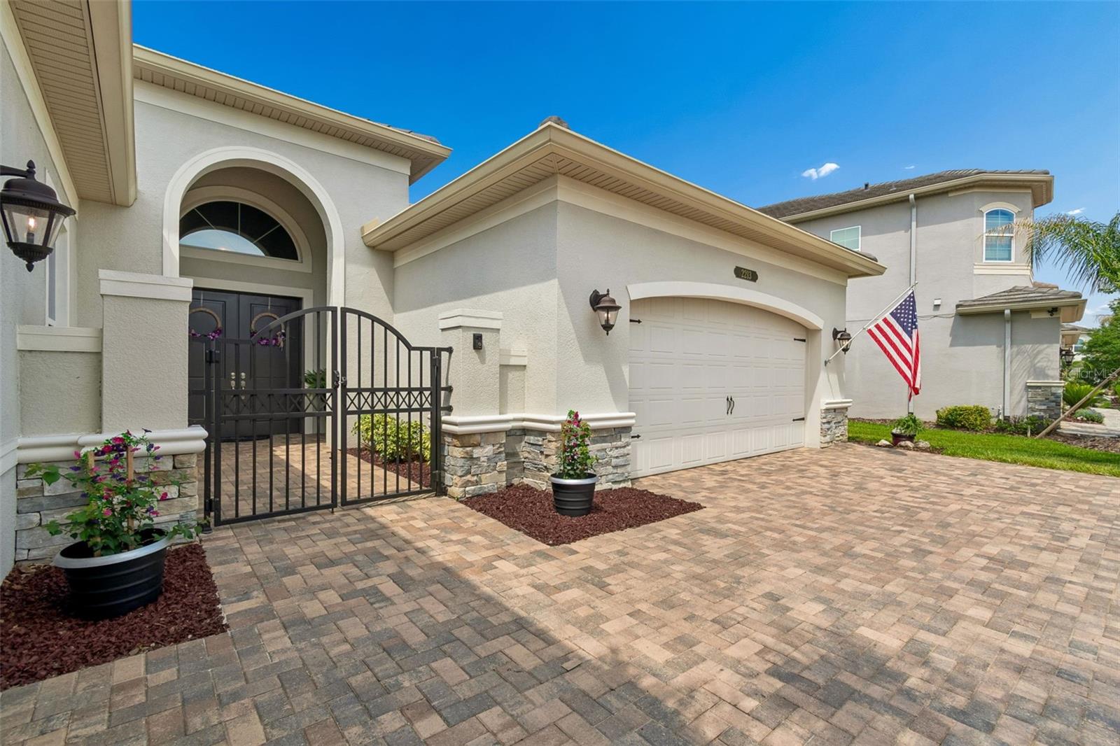 2213 HOLLOW FOREST CT, WESLEY CHAPEL, FL, 33543