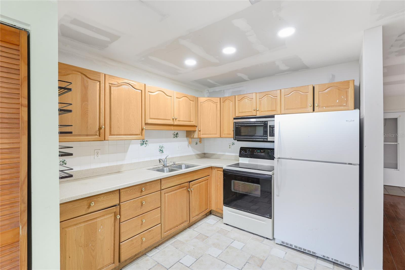3403 41ST ST W #19, BRADENTON, FL, 34205