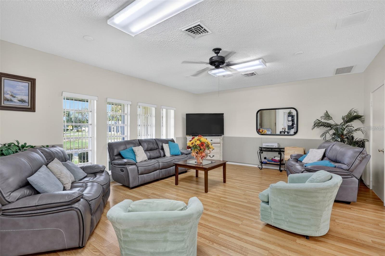 3403 41ST ST W #19, BRADENTON, FL, 34205