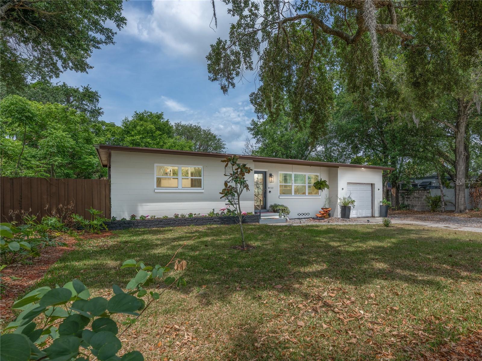 2702 S SHINE AVE, ORLANDO, FL, 32806